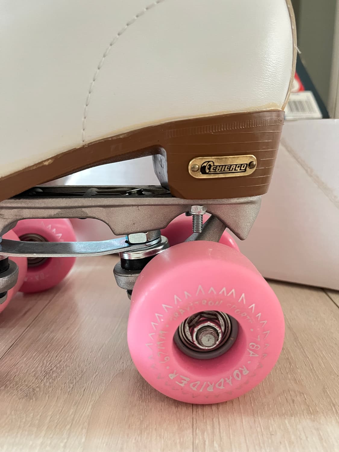 시카고 롤러스케이트 230mm 미착용 상품이미지1