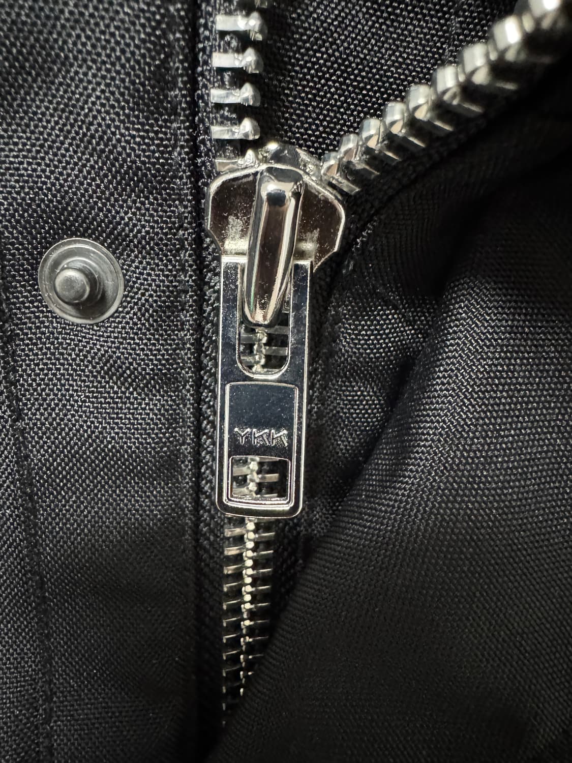 컨셉원 블랙 바람막이 상품이미지3