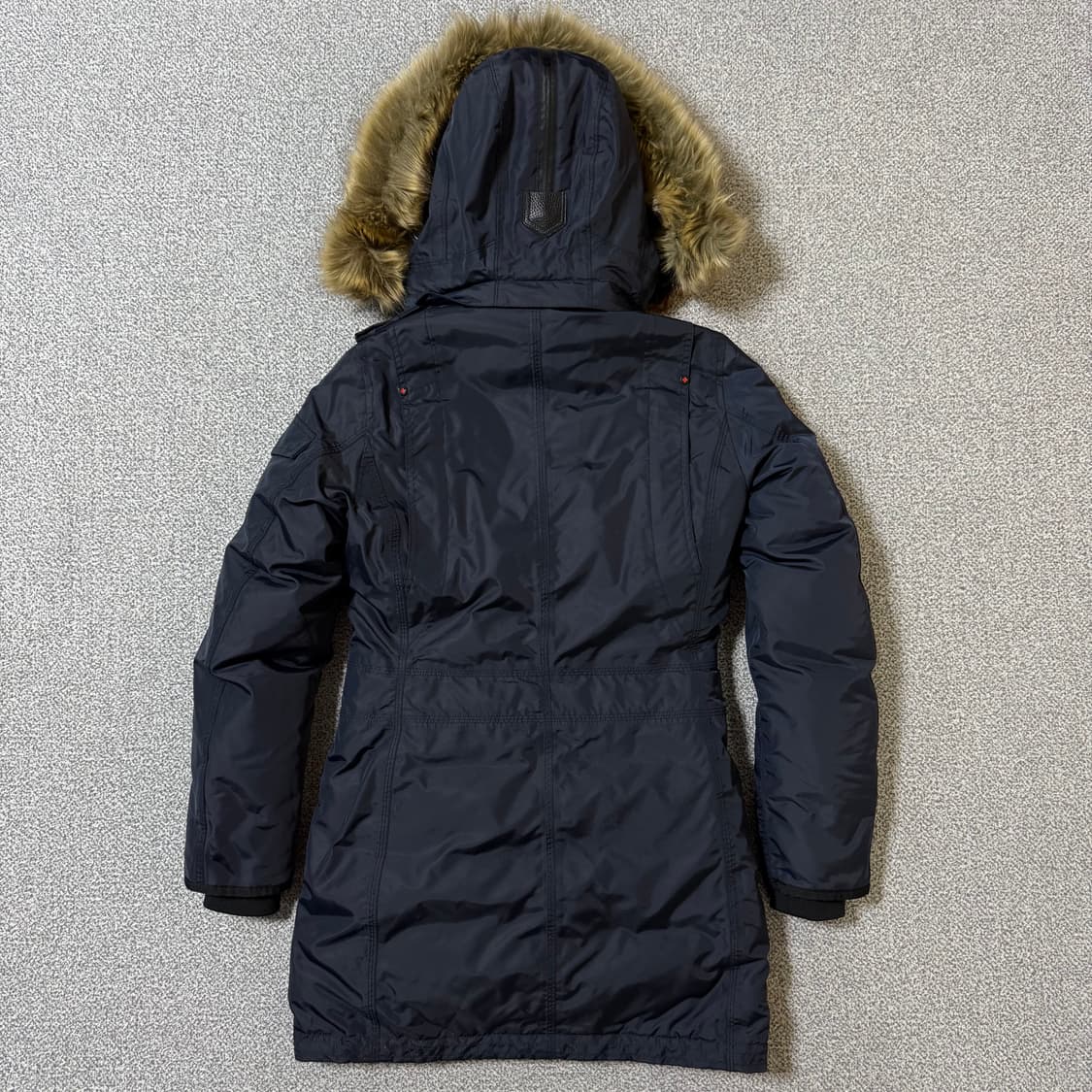 [정가 100만원] 벨렌슈타인 덕다운 패딩 여성용 상품이미지4