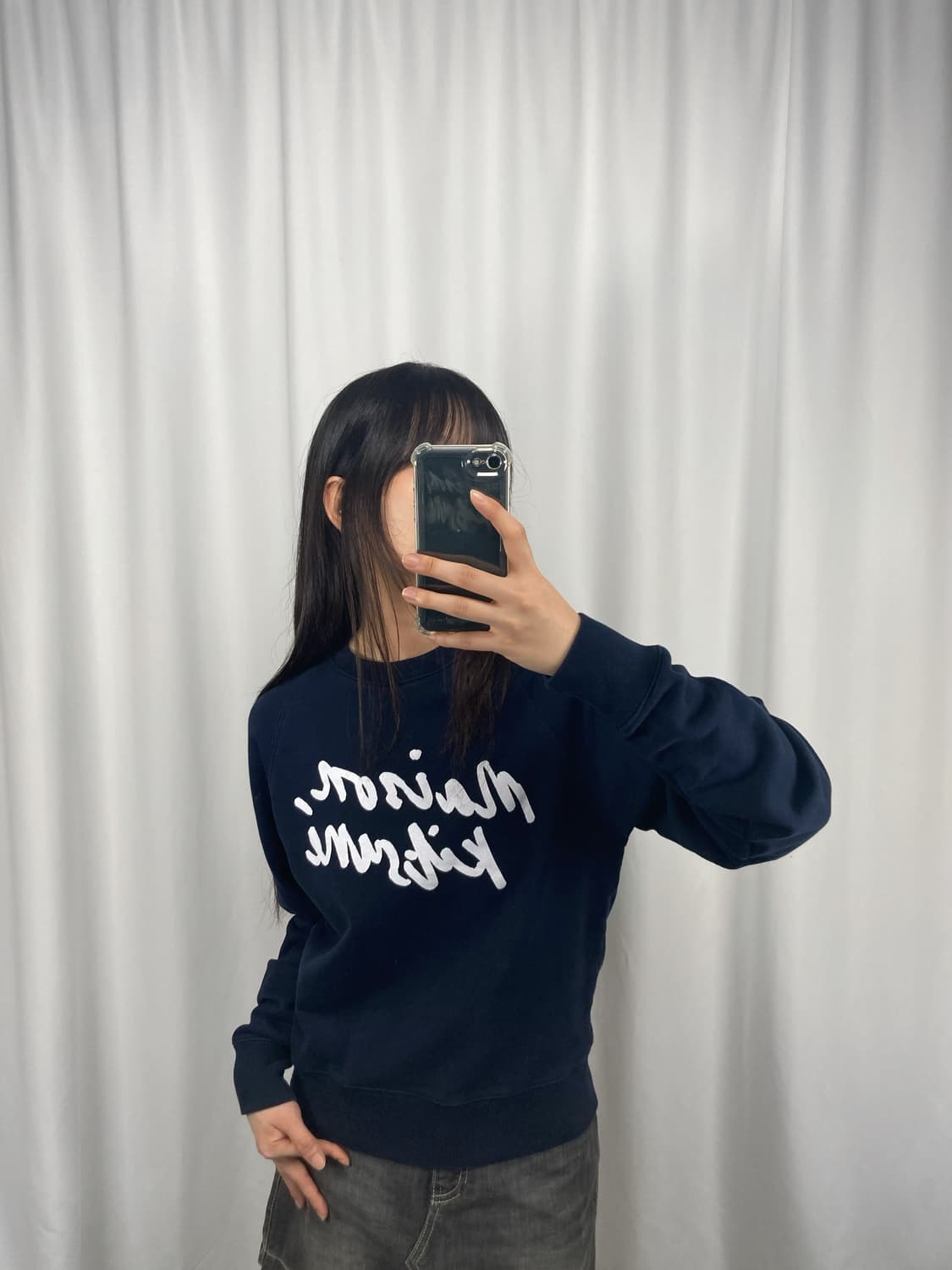 메종키츠네 네이비 핸드라이팅 맨투맨 상품이미지1