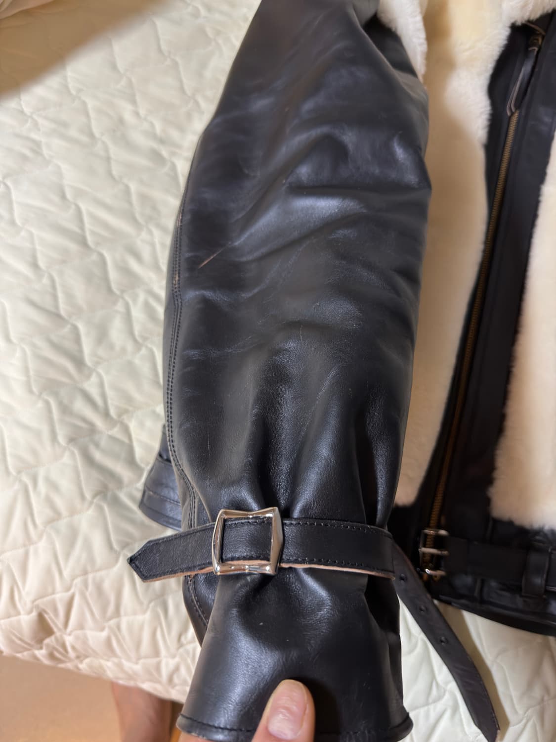 아카펠라클로딩 Grizzly Bear Jacket White 상품이미지3