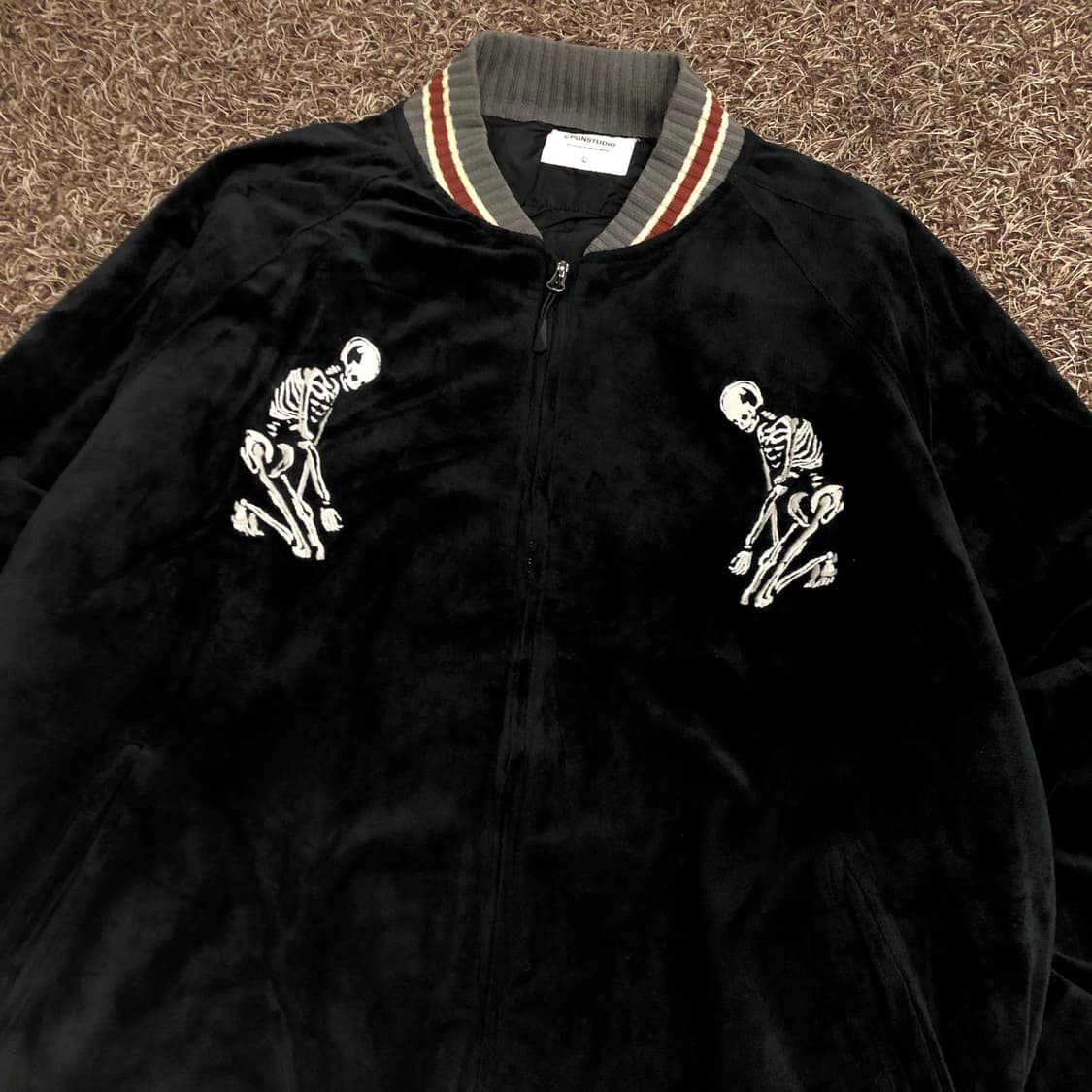 꼼파뇨 스컬 웹 수베니어 자켓 상품이미지4