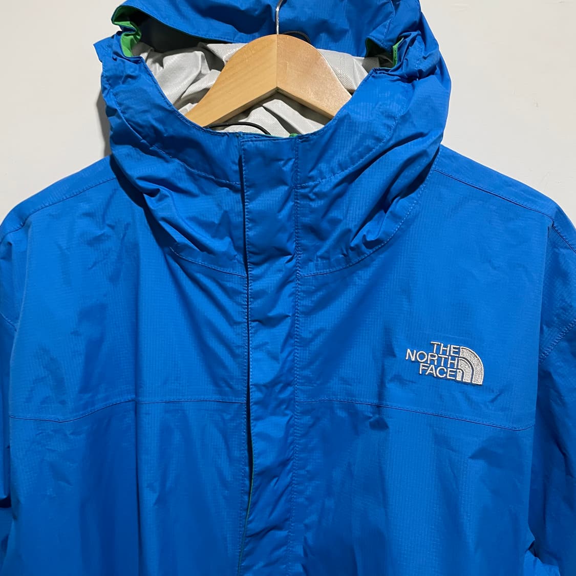 노스페이스 바람막이 블루 상품이미지3