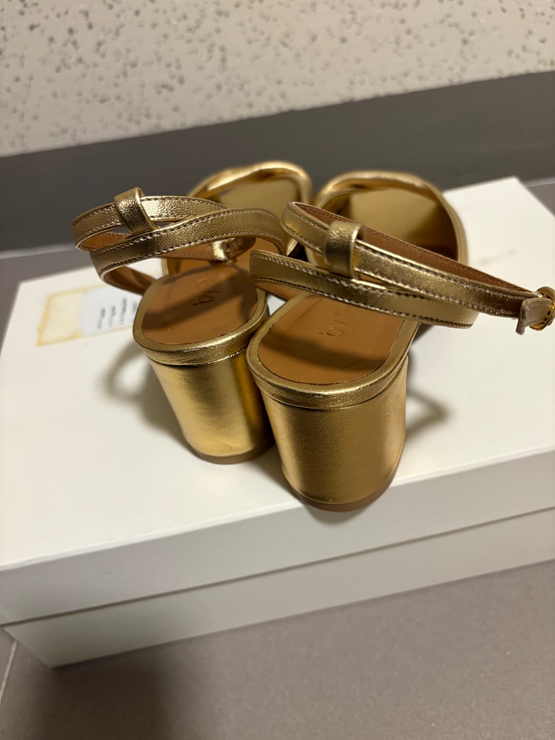 By far 바이파 샌들 새상품 상품이미지3