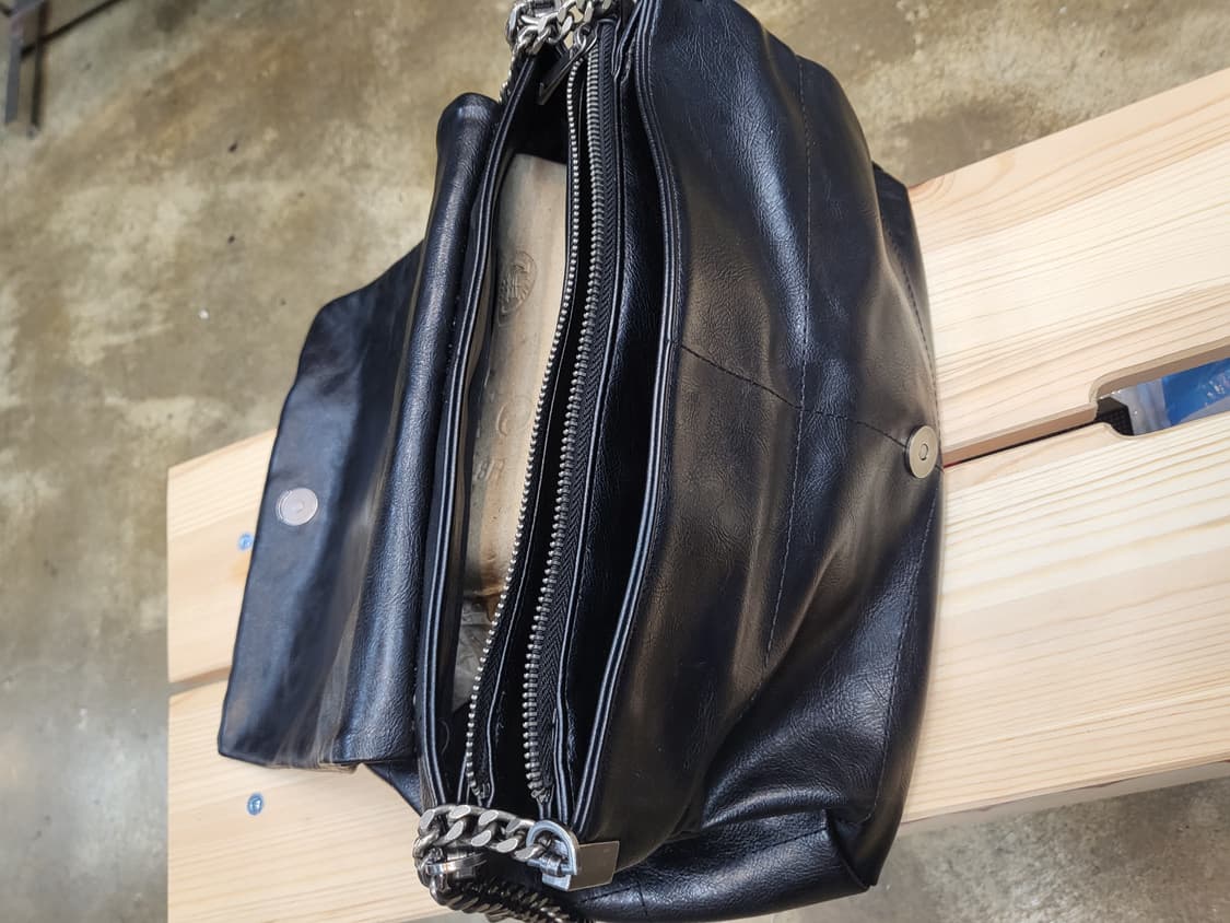 자라블랙체인숄더백 상품이미지3