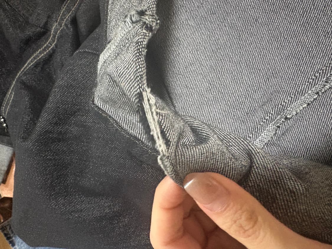 아캄 Cinch Back Denim Pants (Black) 상품이미지5