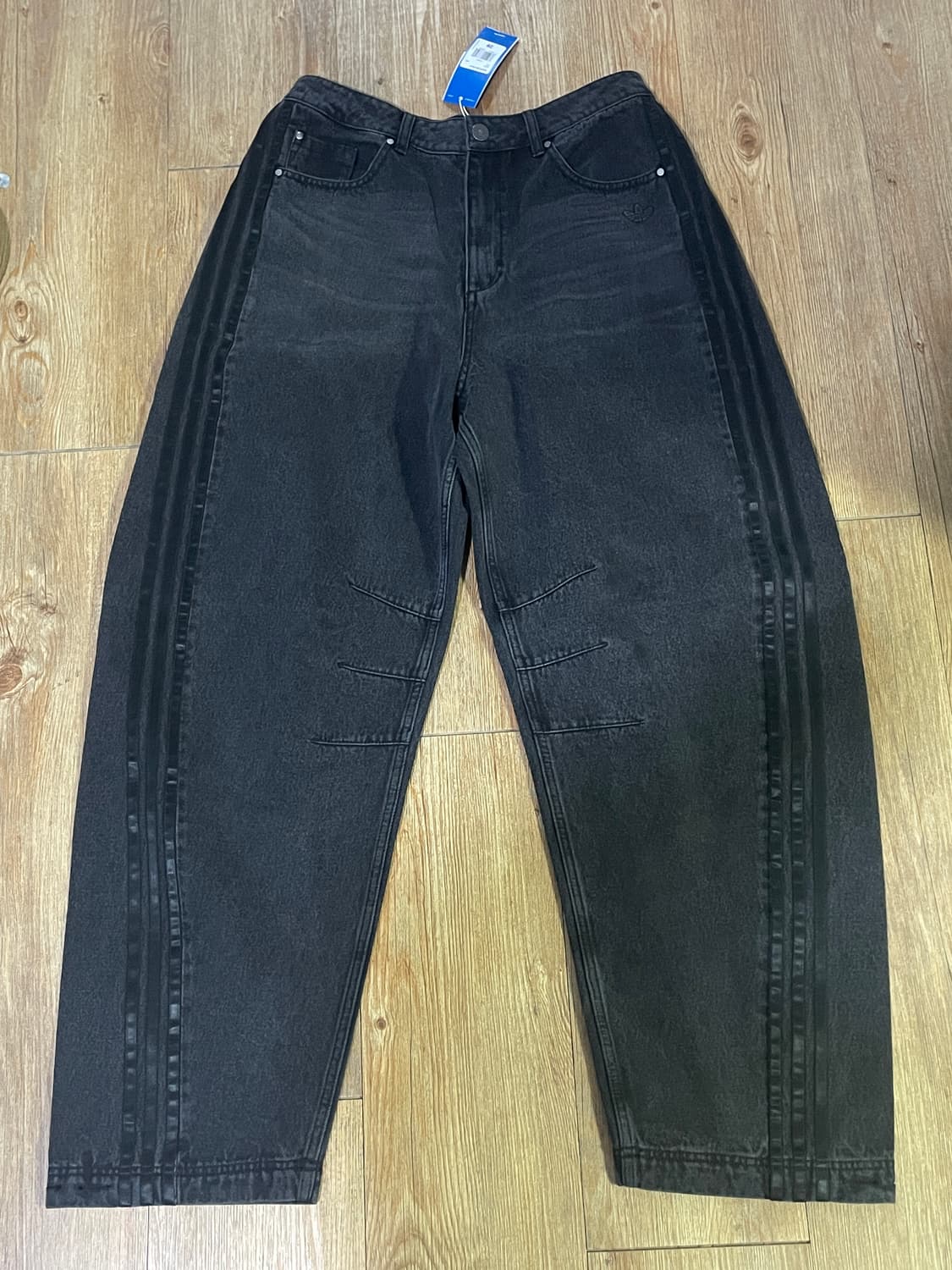 아디다스 아딜레늄 바나나 피티드 워시드 데님 팬츠 상품이미지2