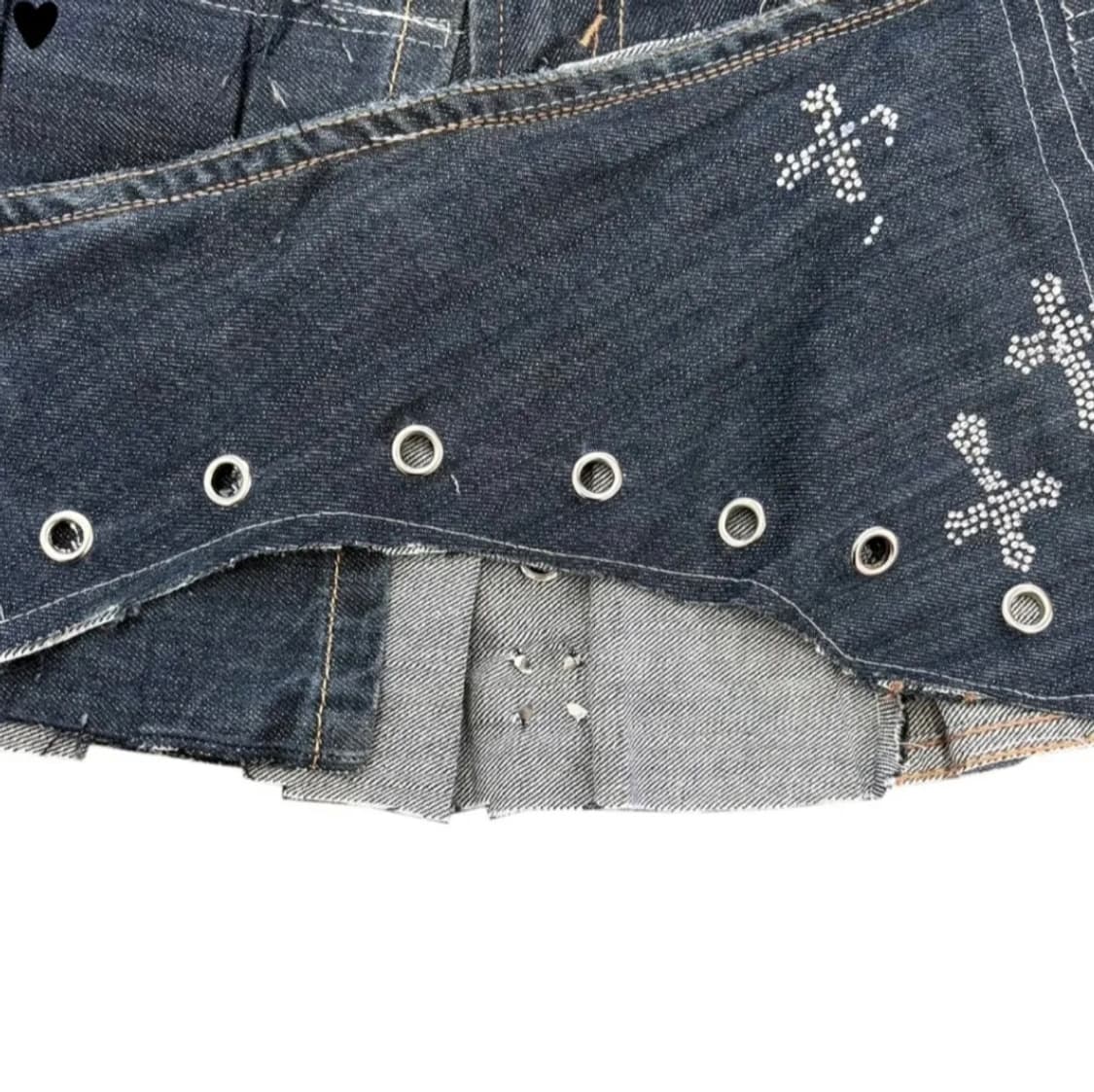 Cross stud Remake Denim skirt 상품이미지2