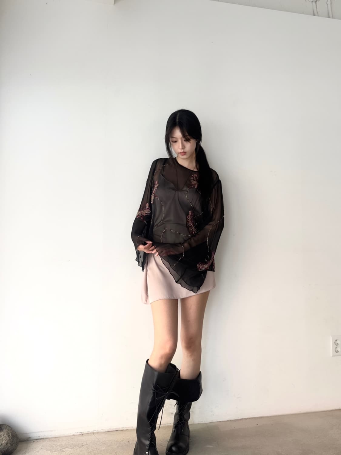 Butterfly see through beads top 상품이미지5
