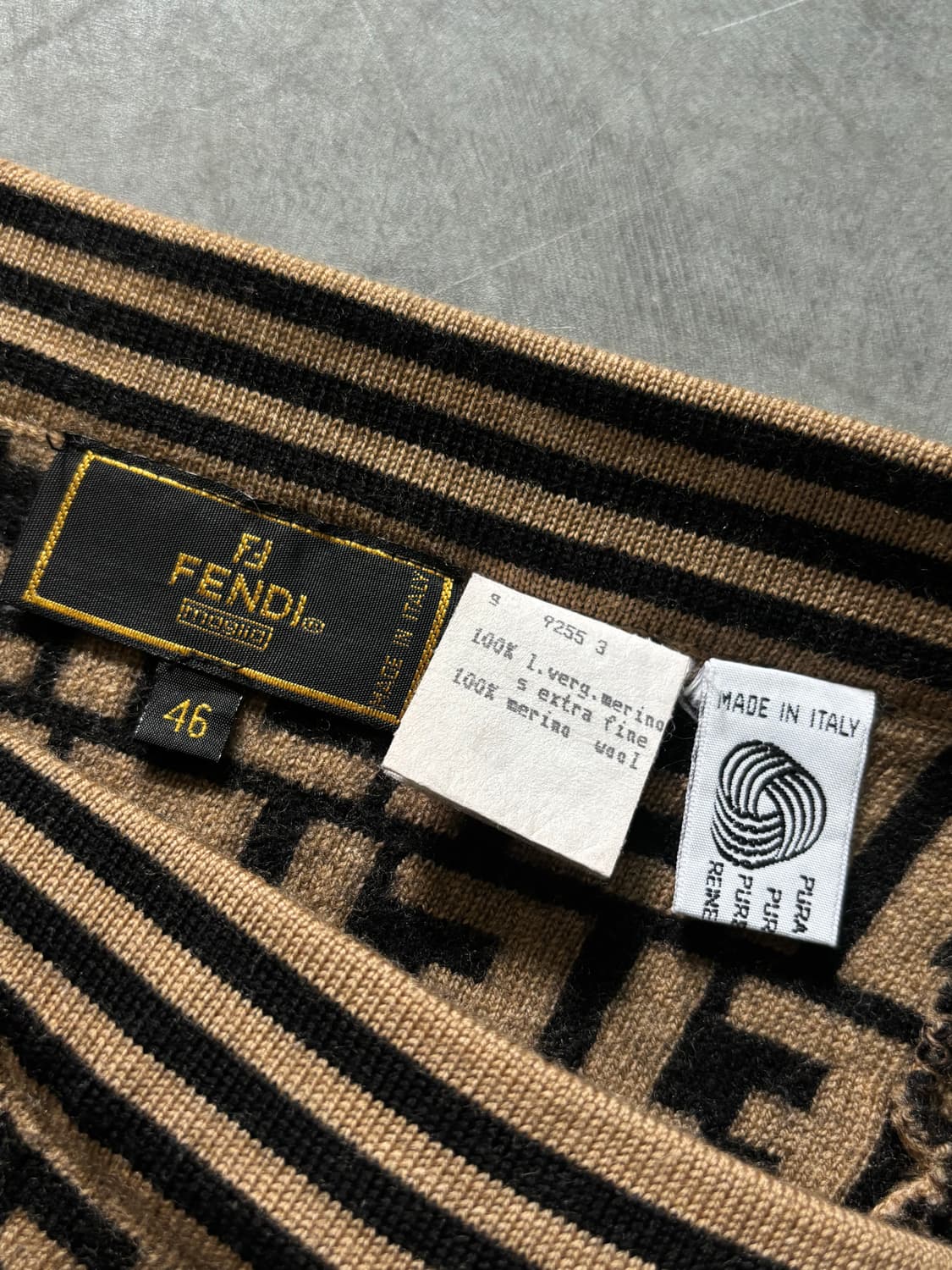 Fendi 펜디 FF 로고 니트 랩 스커트 상품이미지5