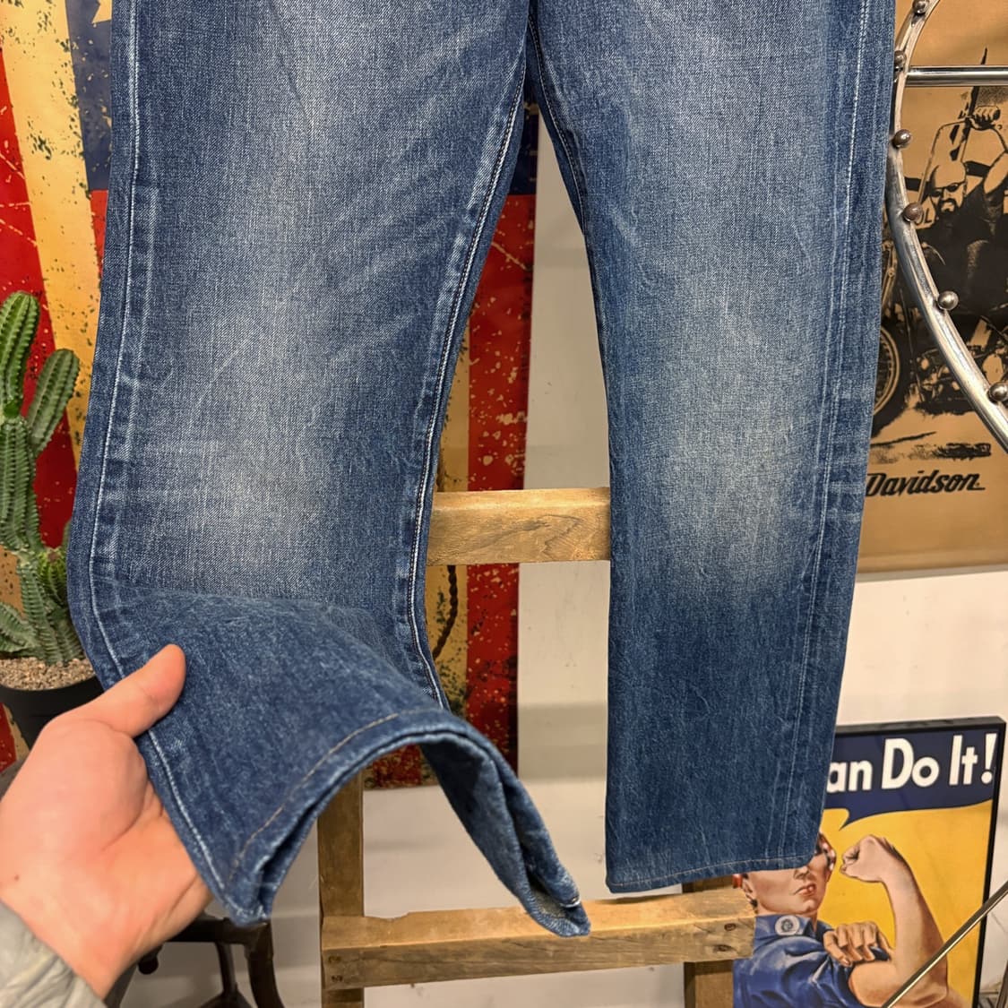 현행 리바이스 501 유즈드페이드 하이웨스트 데님팬츠 N394 상품이미지4