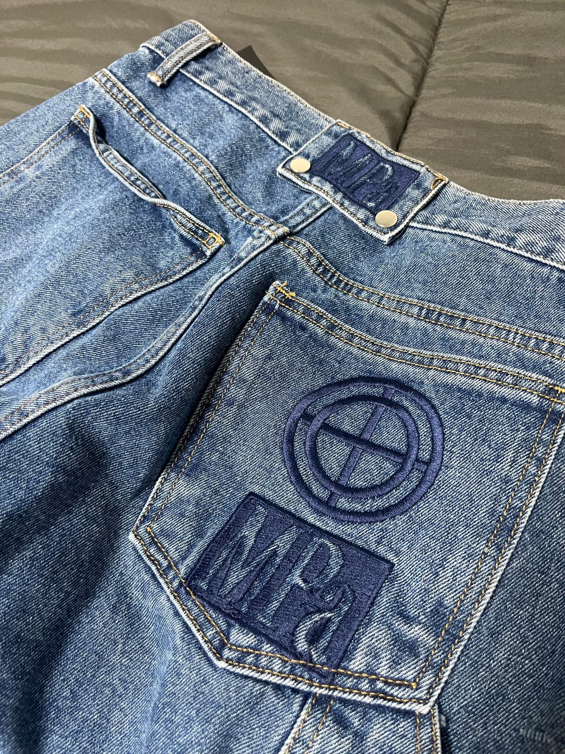 플라스틱 프로덕트 painter denim mid blue s 상품이미지2