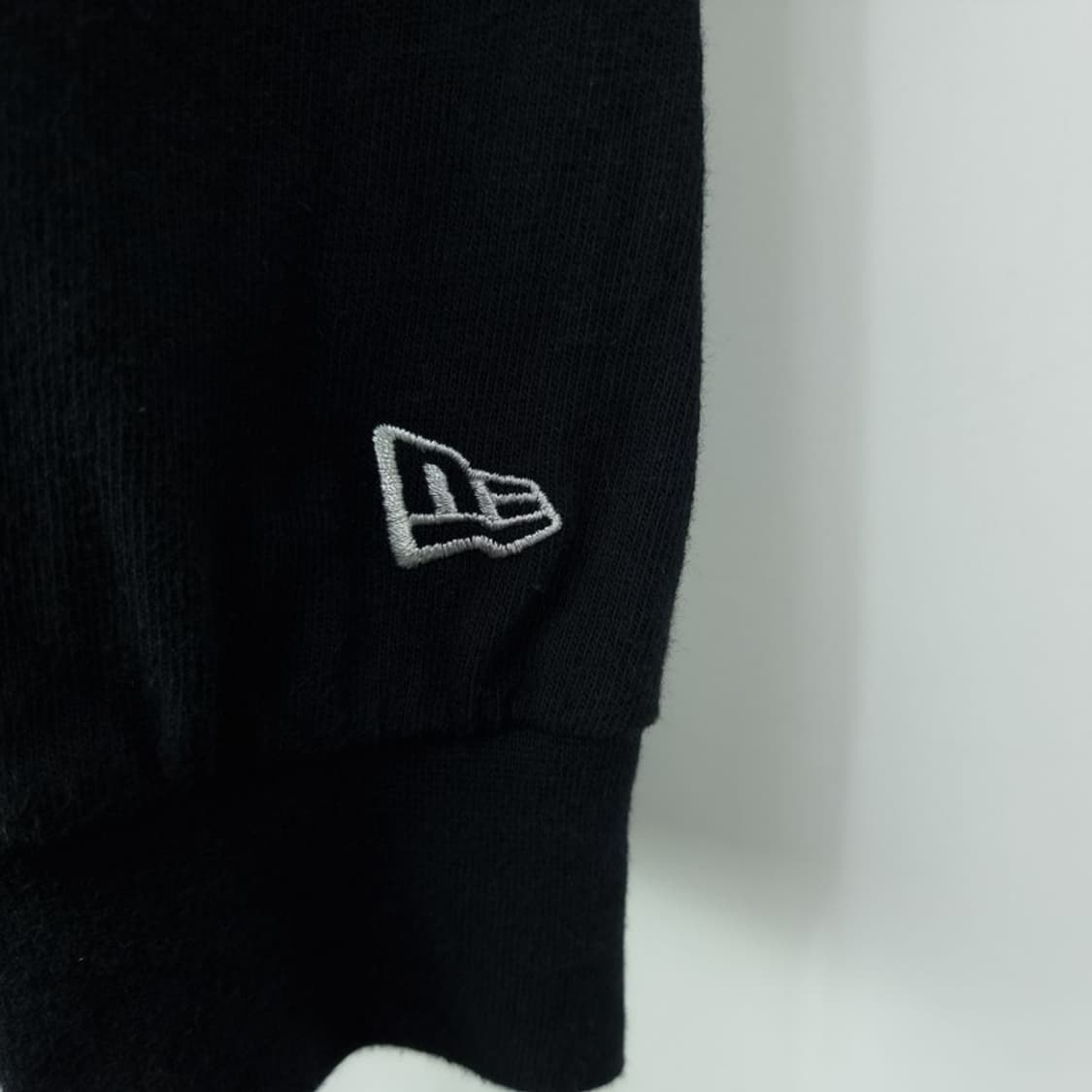 [뉴에라] 멀티 그래픽 프린팅 롱슬리브 긴팔티 블랙 M19900 상품이미지7