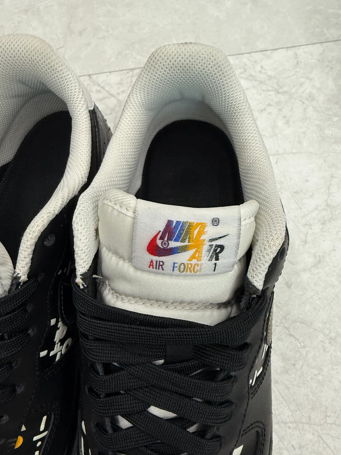 나이키 에어포스 한글날 버전 한정판 상품이미지3