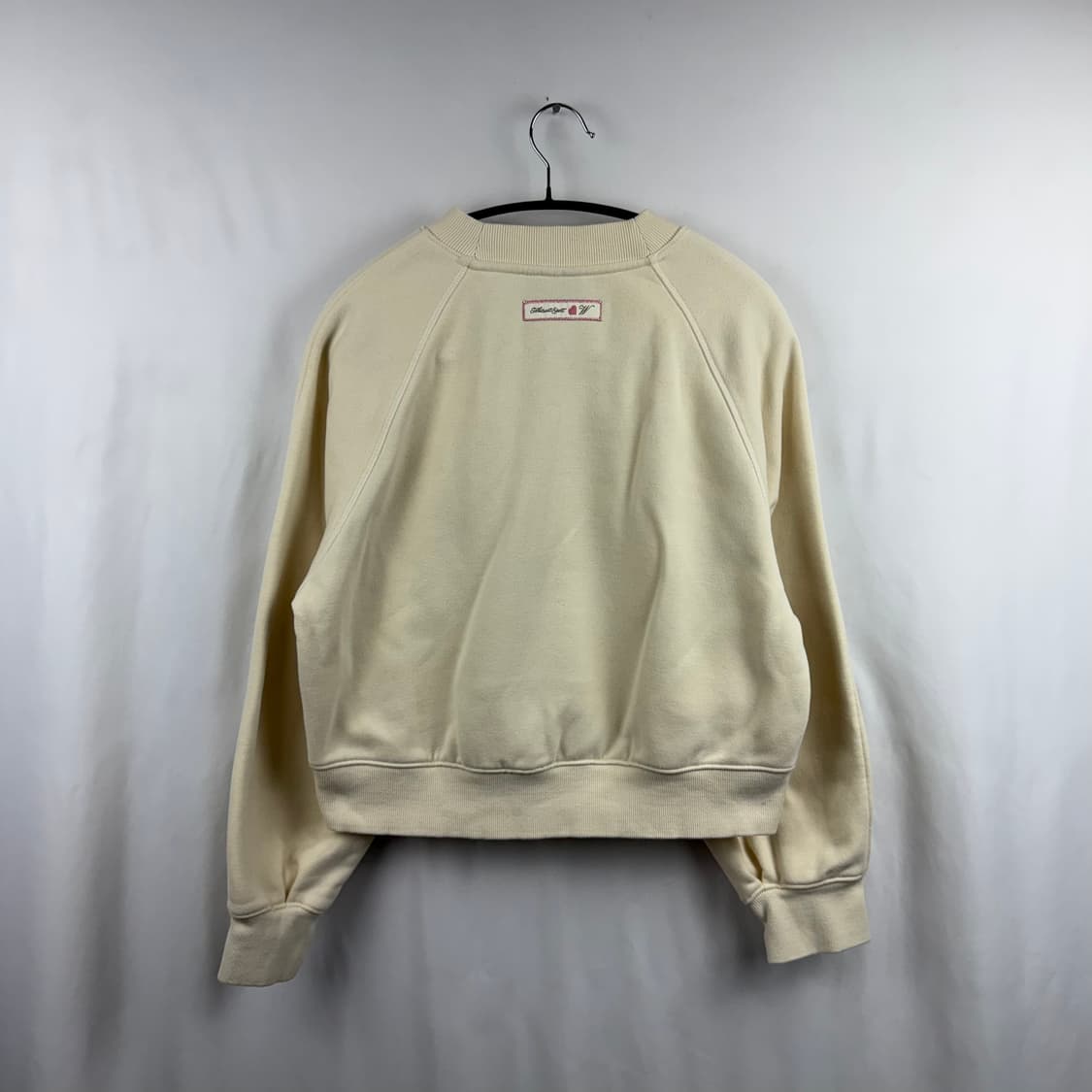 (90) 질스튜어트 스포츠 우먼스 크롭 맨투맨 크림 상품이미지6