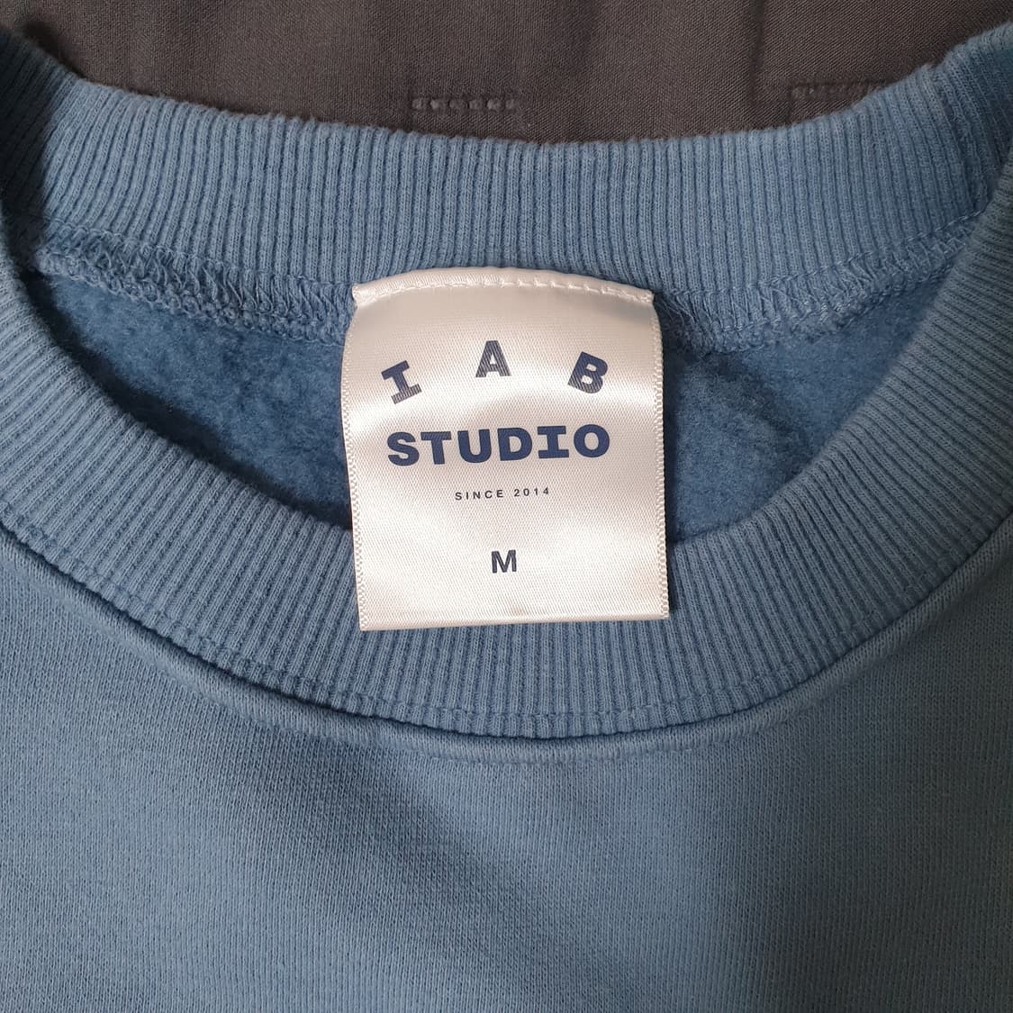 아이앱 스튜디오 맨투맨  상품이미지3