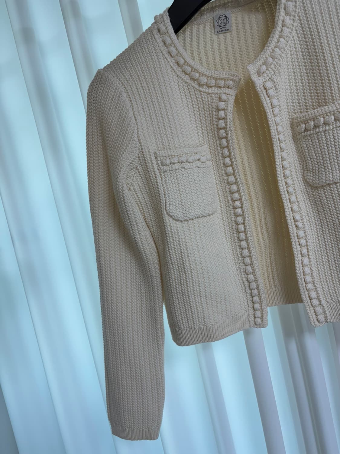 앳코너 폼폼 크롭 자켓 가디건 상품이미지3