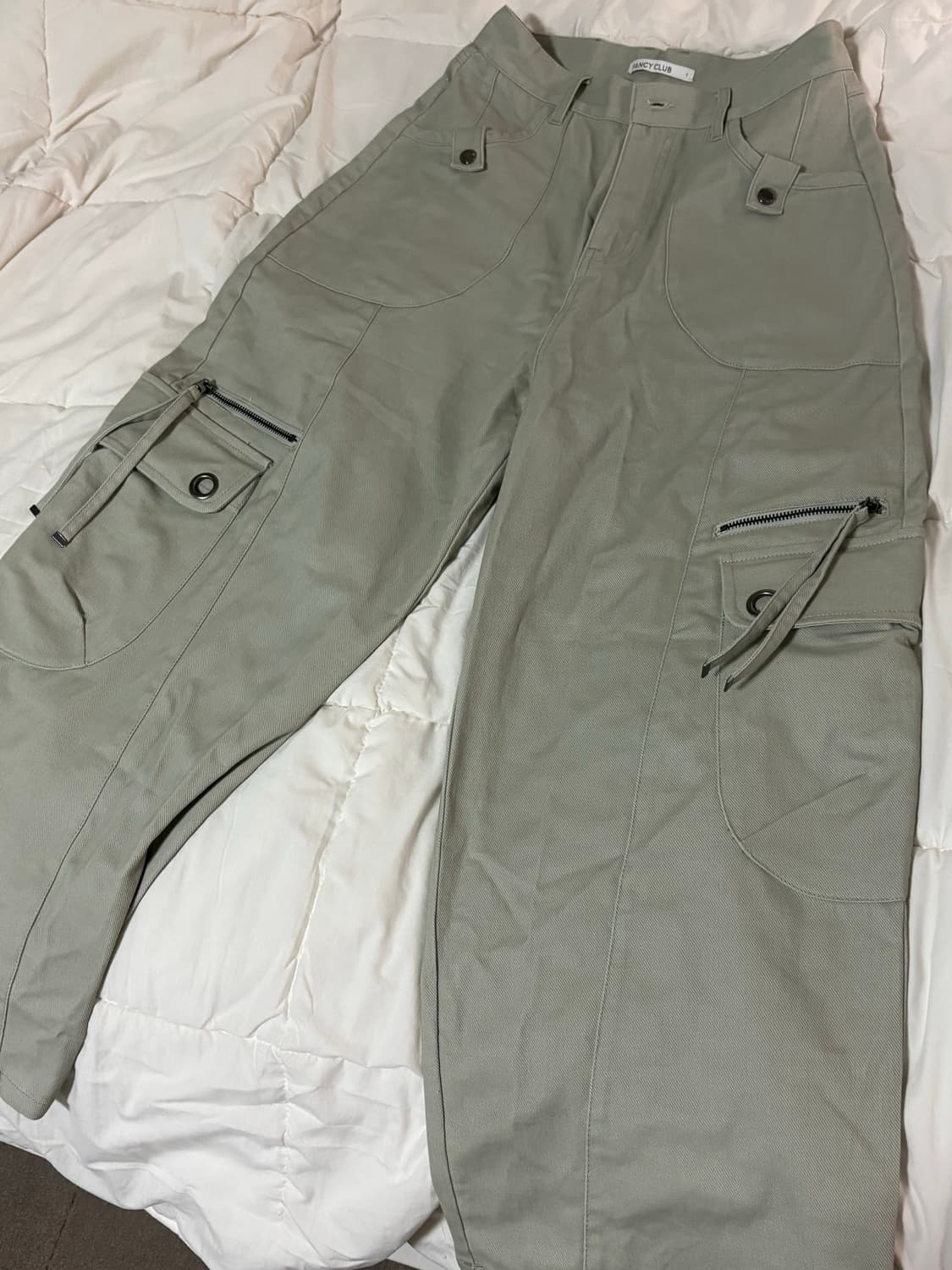 팬시클럽 크로스 포켓 카고 팬츠 (ASH KHAKI)  상품이미지2