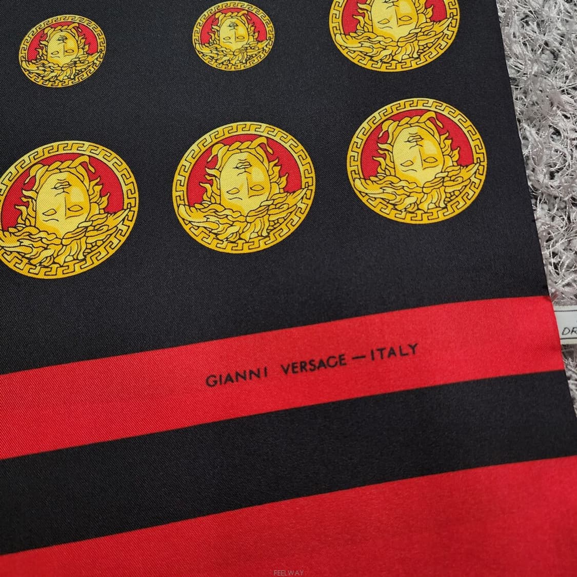 베르사체 실크 스카프 상품이미지4