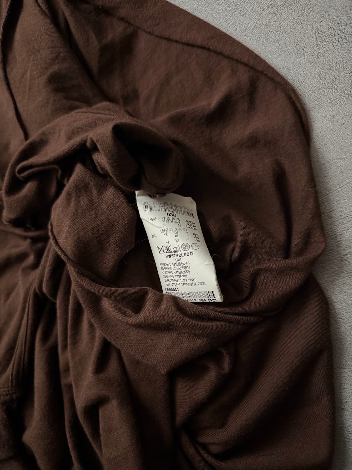 릭오웬스 브라운 드레이프 롱슬리브 상품이미지8