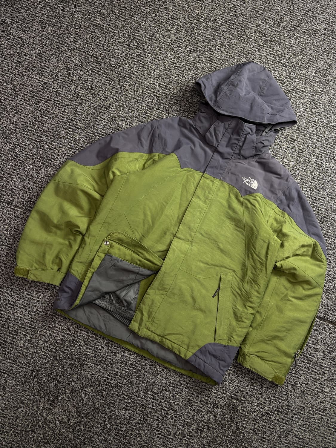 노스페이스 하이벤트 고프코어 인슐레이션 마운틴 점퍼 2247 상품이미지1