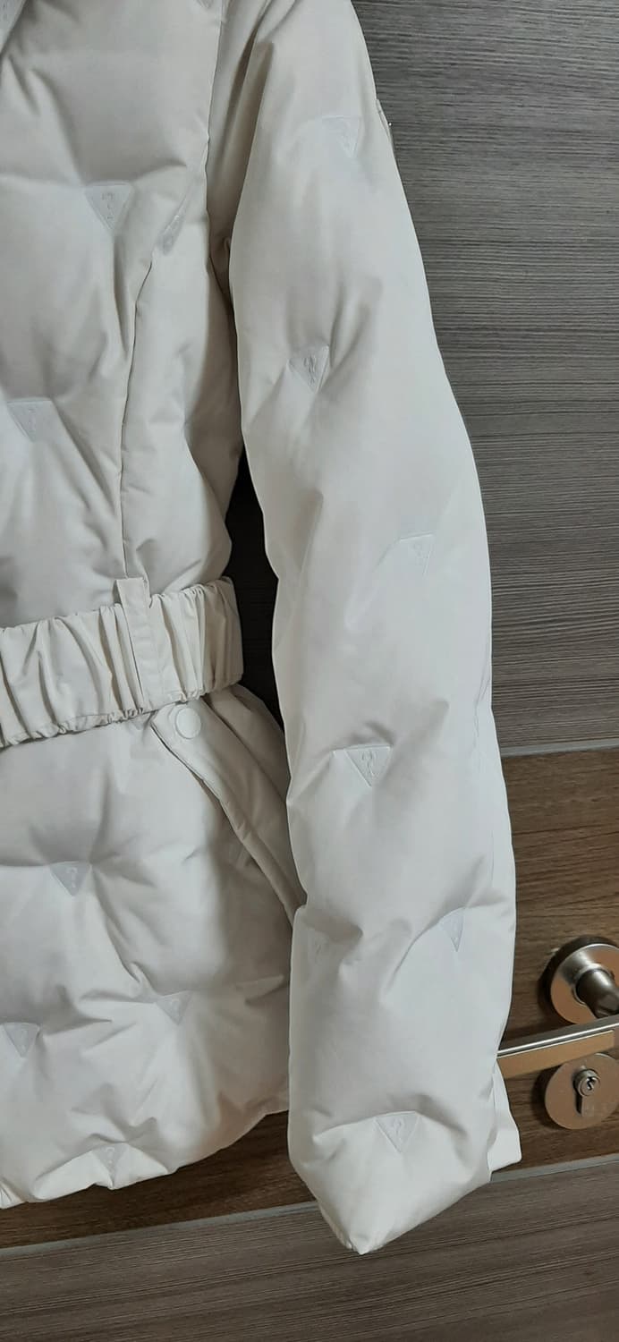 게스 화이트 패딩 상태굿  상품이미지6