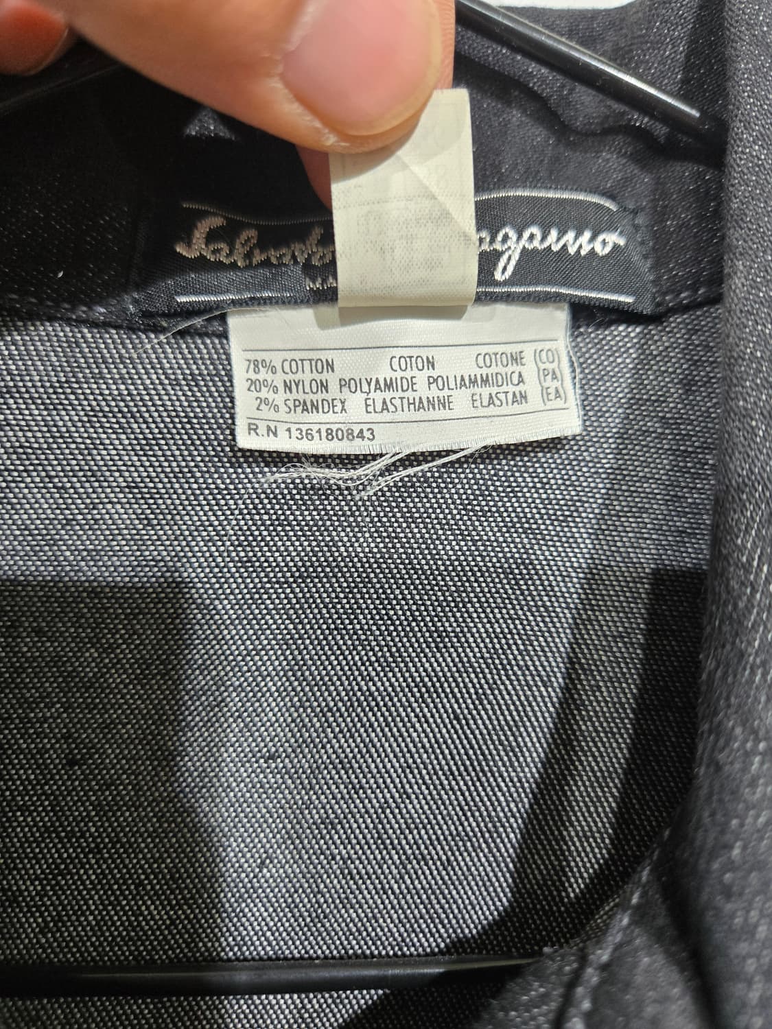 페라가모 블랙 데님 숏 자켓 상품이미지6