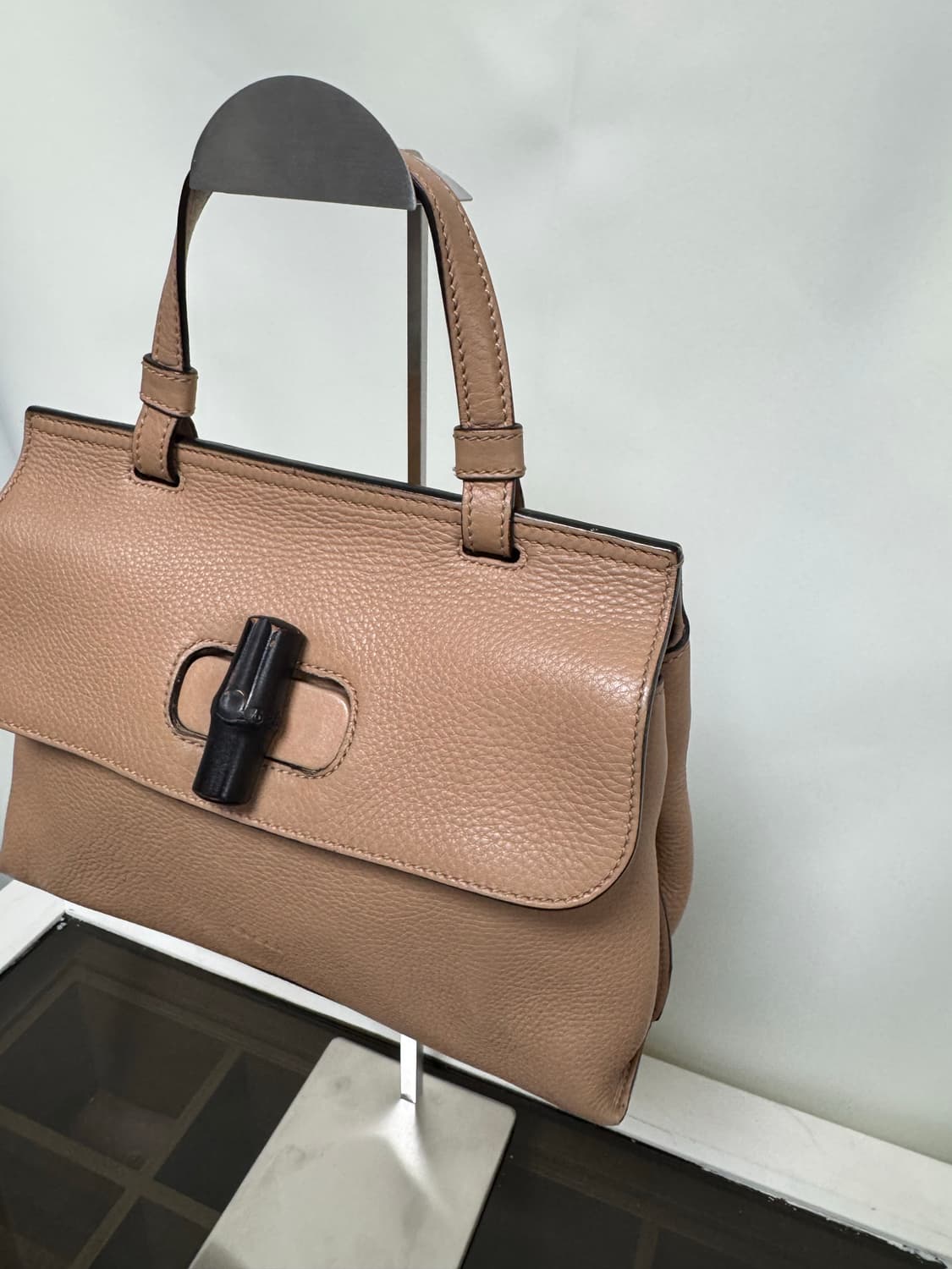 정품 구찌 뱀부 토트백 상품이미지3