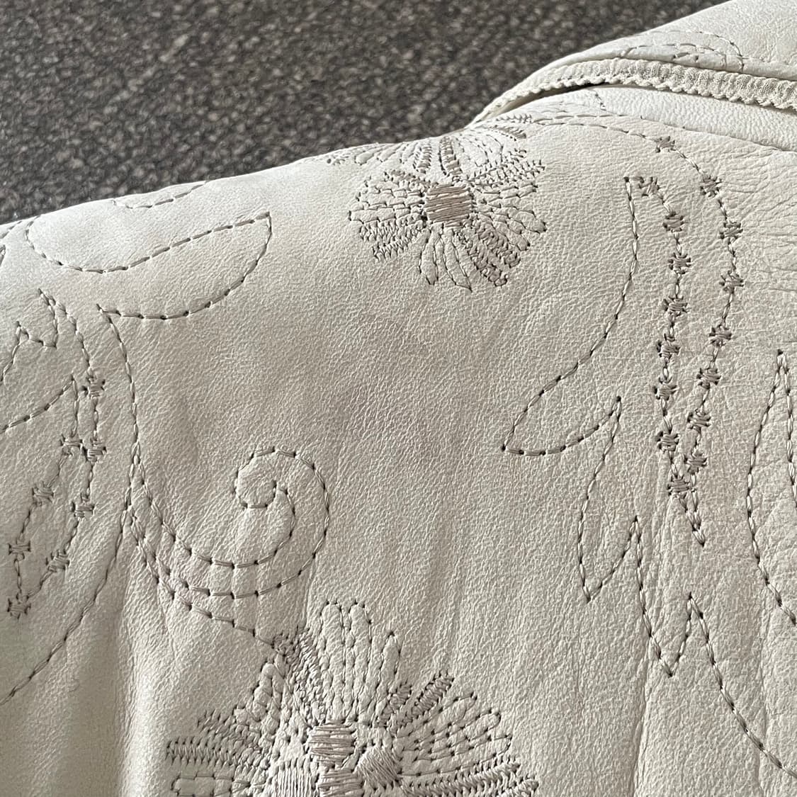 pierre cardin embroidered leather jacket 상품이미지7