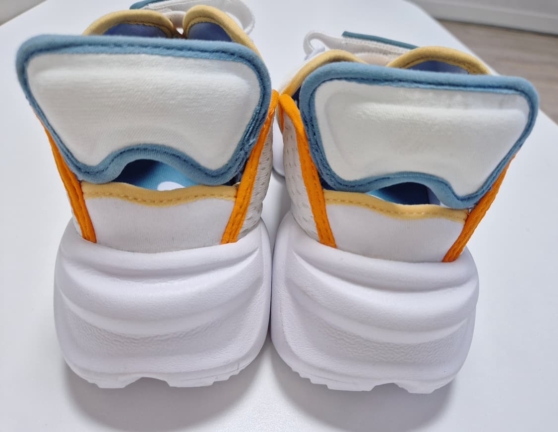 250>나이키 아쿠아 리프트 화이트 상품이미지9