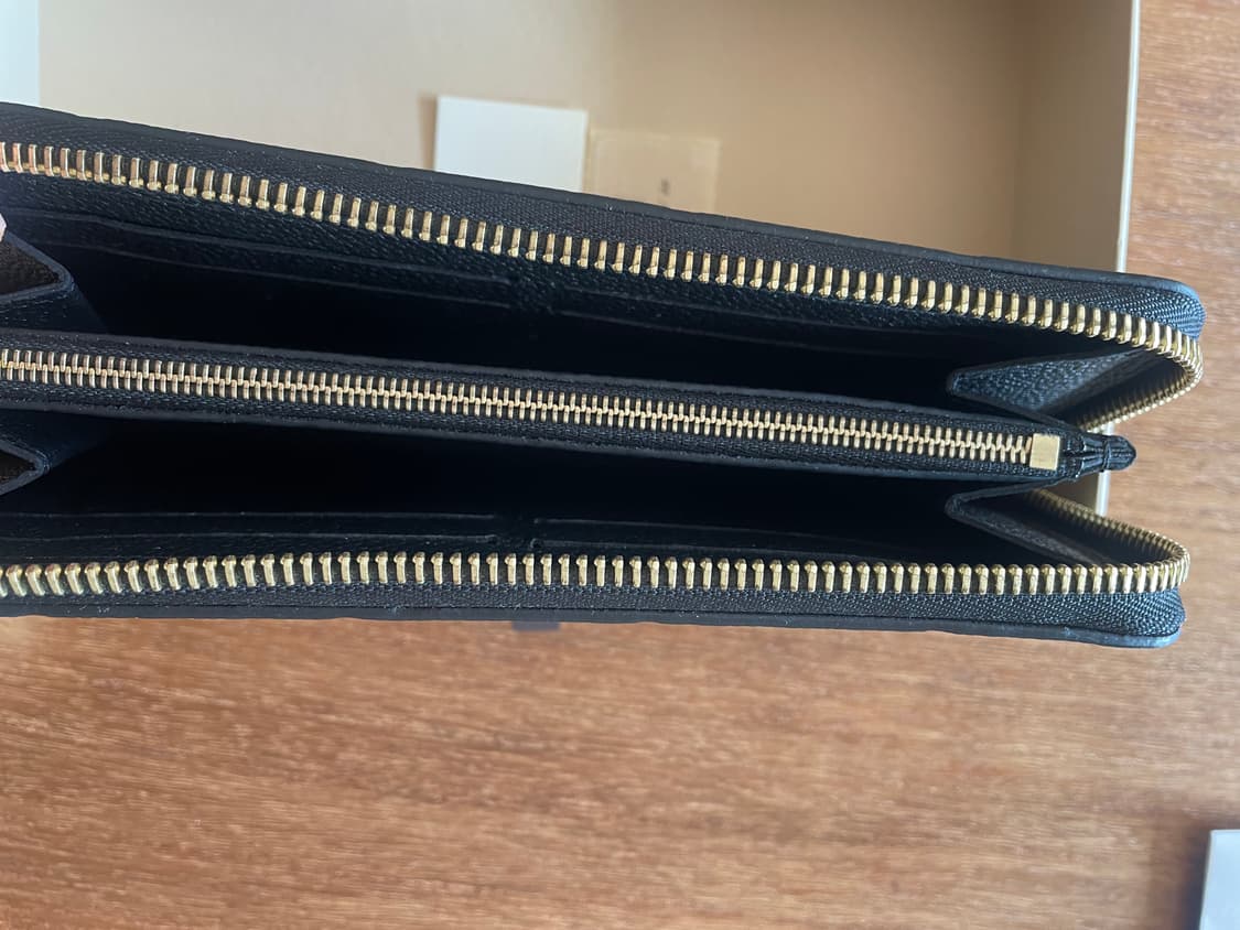 루이비통 클레망스 월릿 모노그램 앙프렝뜨 블랙 장지갑 상품이미지3