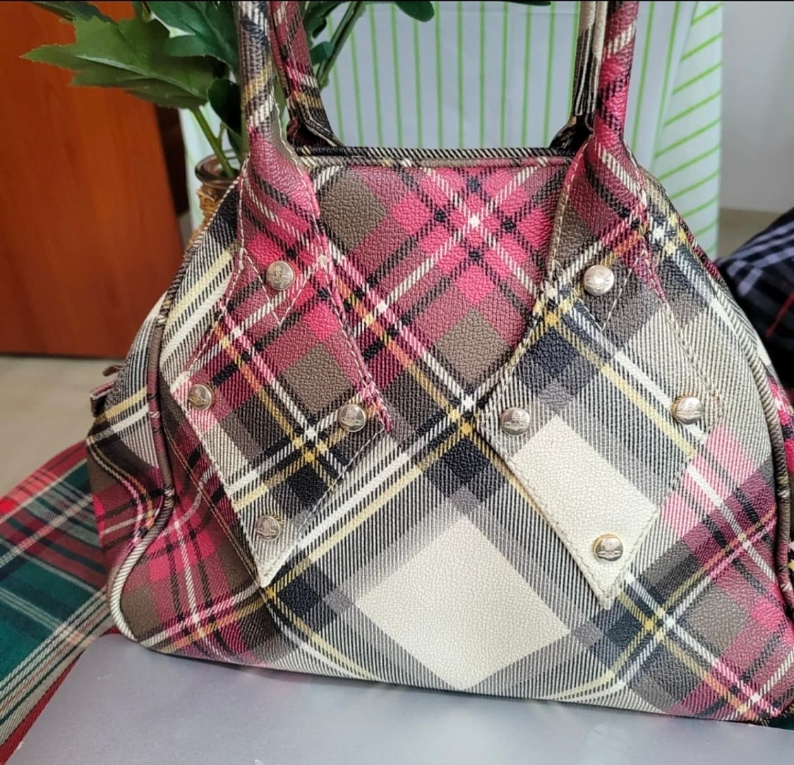 비비안웨스트우드 체크 도트백 상품이미지1