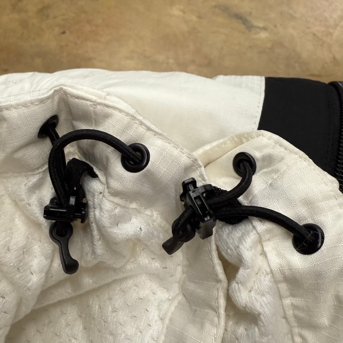 [정품/XL] 아디다스 화이트 바람막이 후드 자켓 b15 상품이미지7