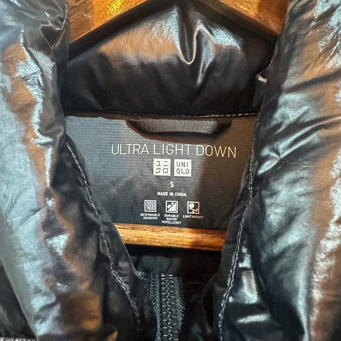 유니클로 울트라 라이트 다운 패딩 상품이미지2