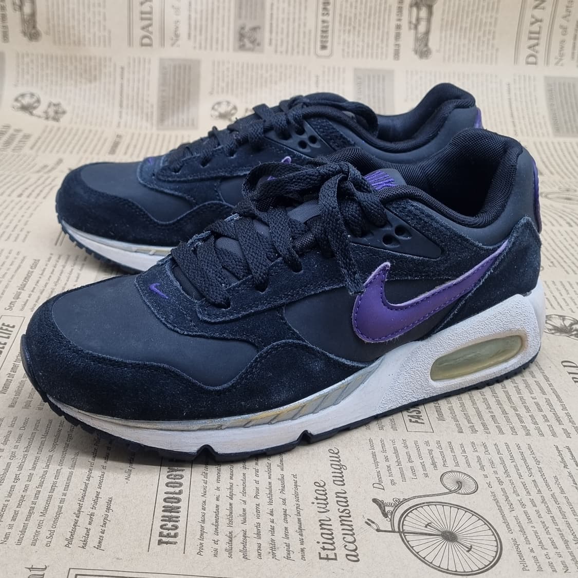 나이키 에어맥스 선라이즈 레더 여성운동화230 상품이미지1