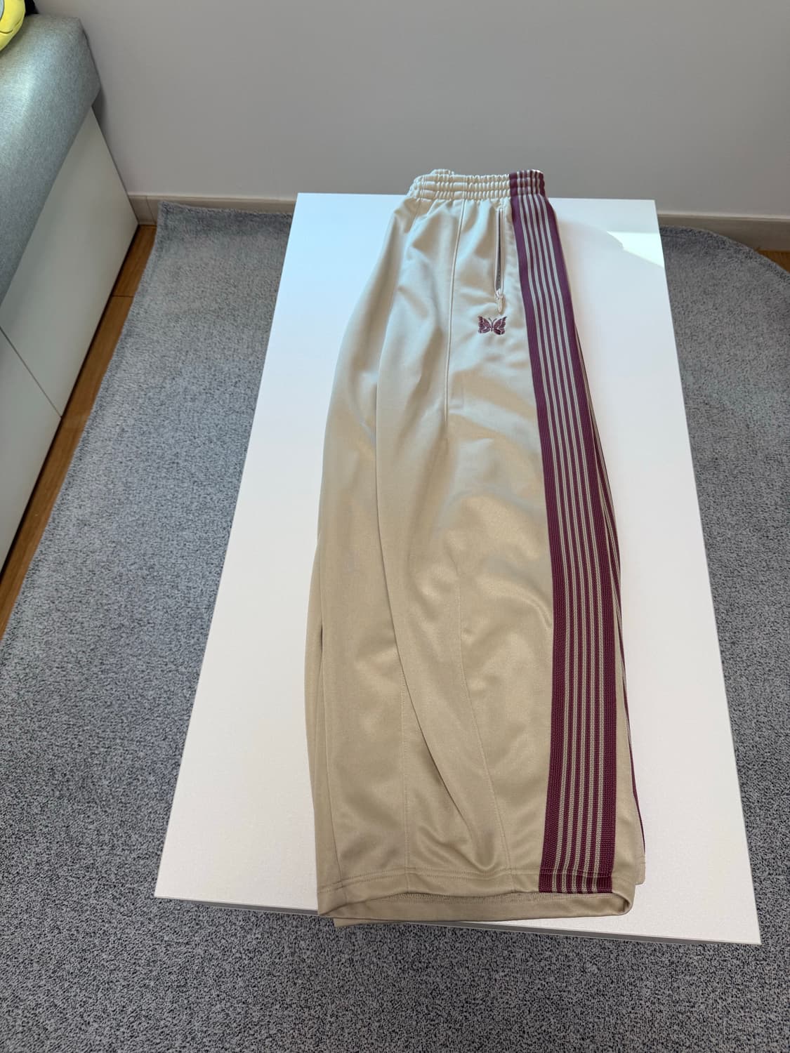 니들스 트랙세트 스무스 아이보리 상품이미지1