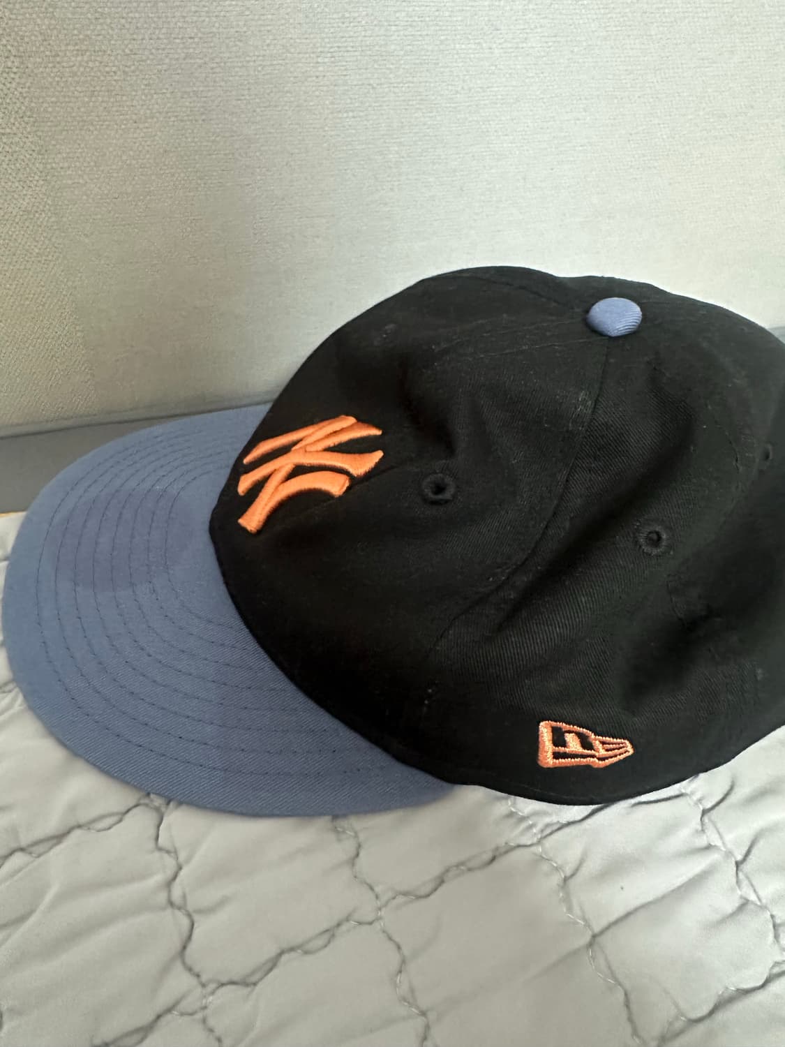뉴에라 쿠퍼스타운 9fifty 레트로크라운 양키스 로고 볼캡 판매합니다  상품이미지2