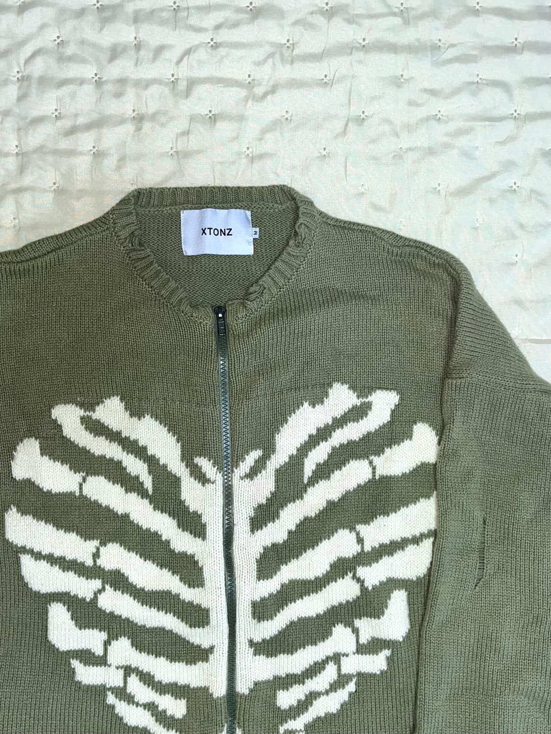 엑스톤즈 XTK037 보운 니트 집업 (KHAKI) 상품이미지2