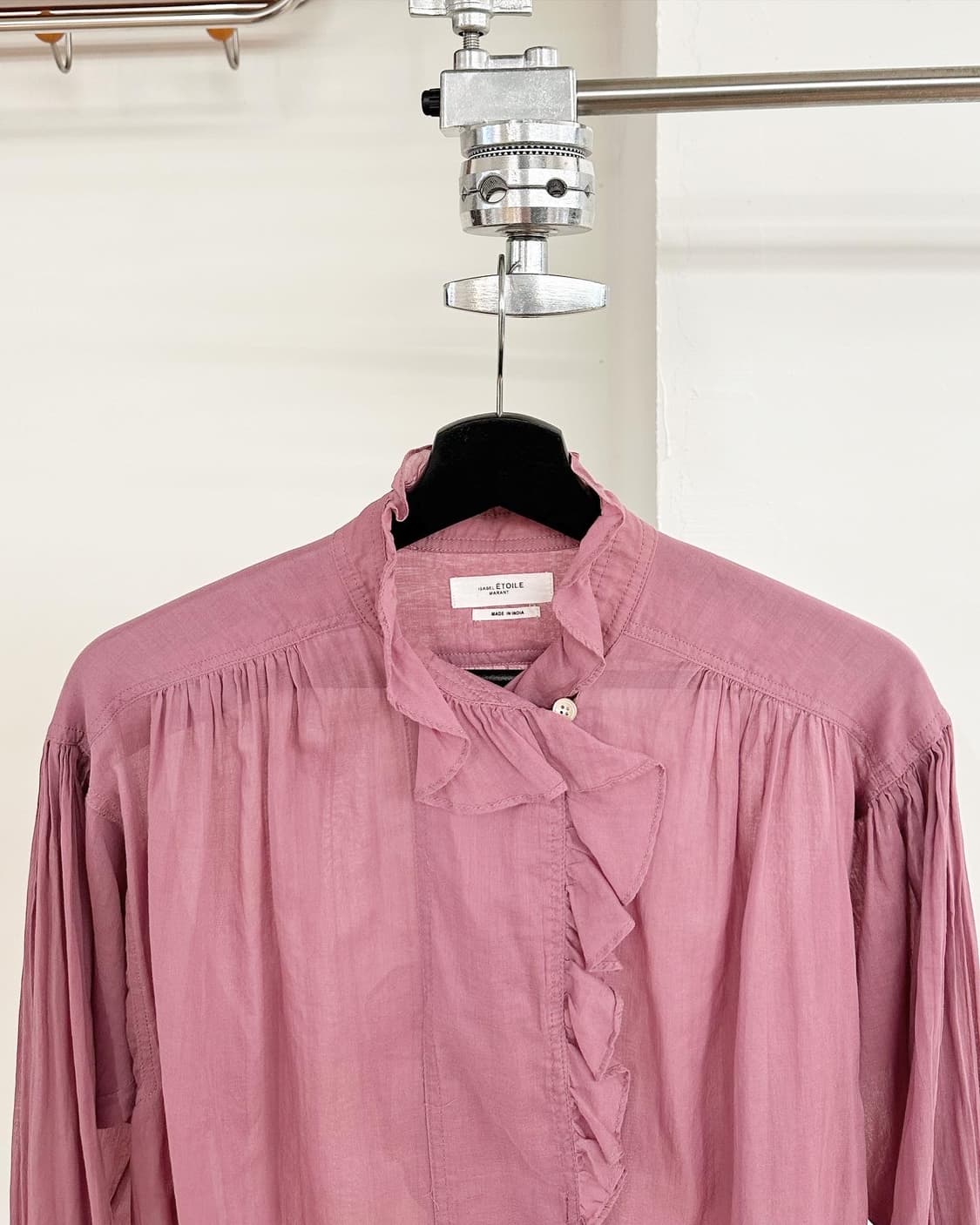 이자벨마랑 핑크 프릴 코튼 셔츠 상품이미지2