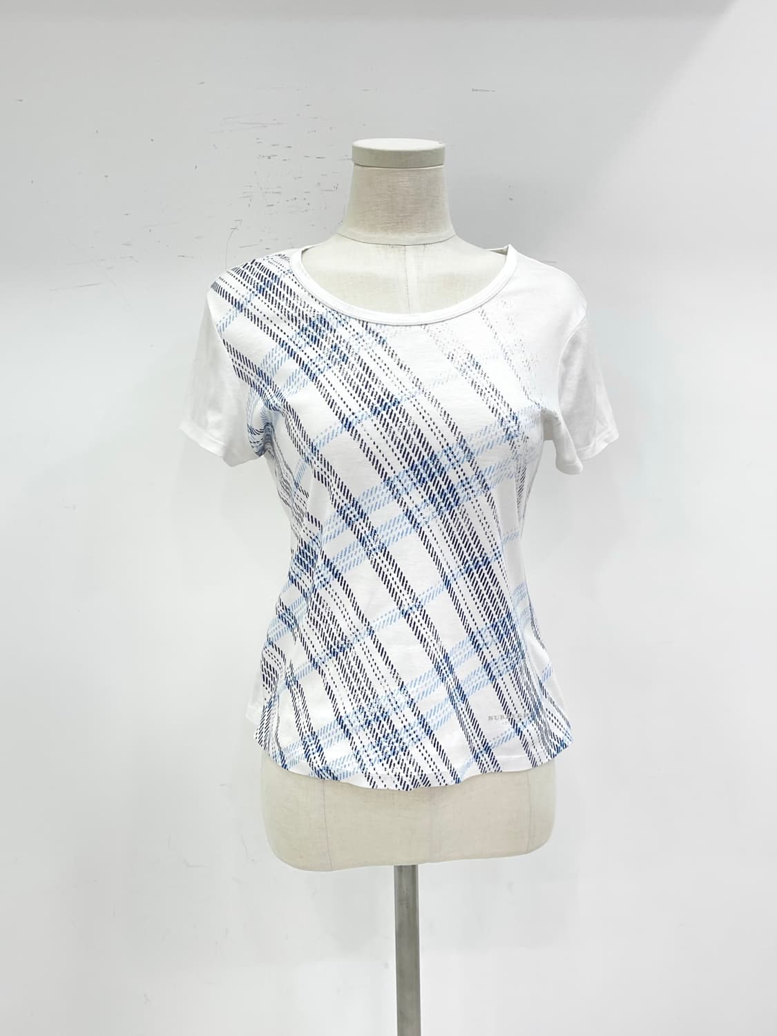 버버리 라운드 반팔 상품이미지4