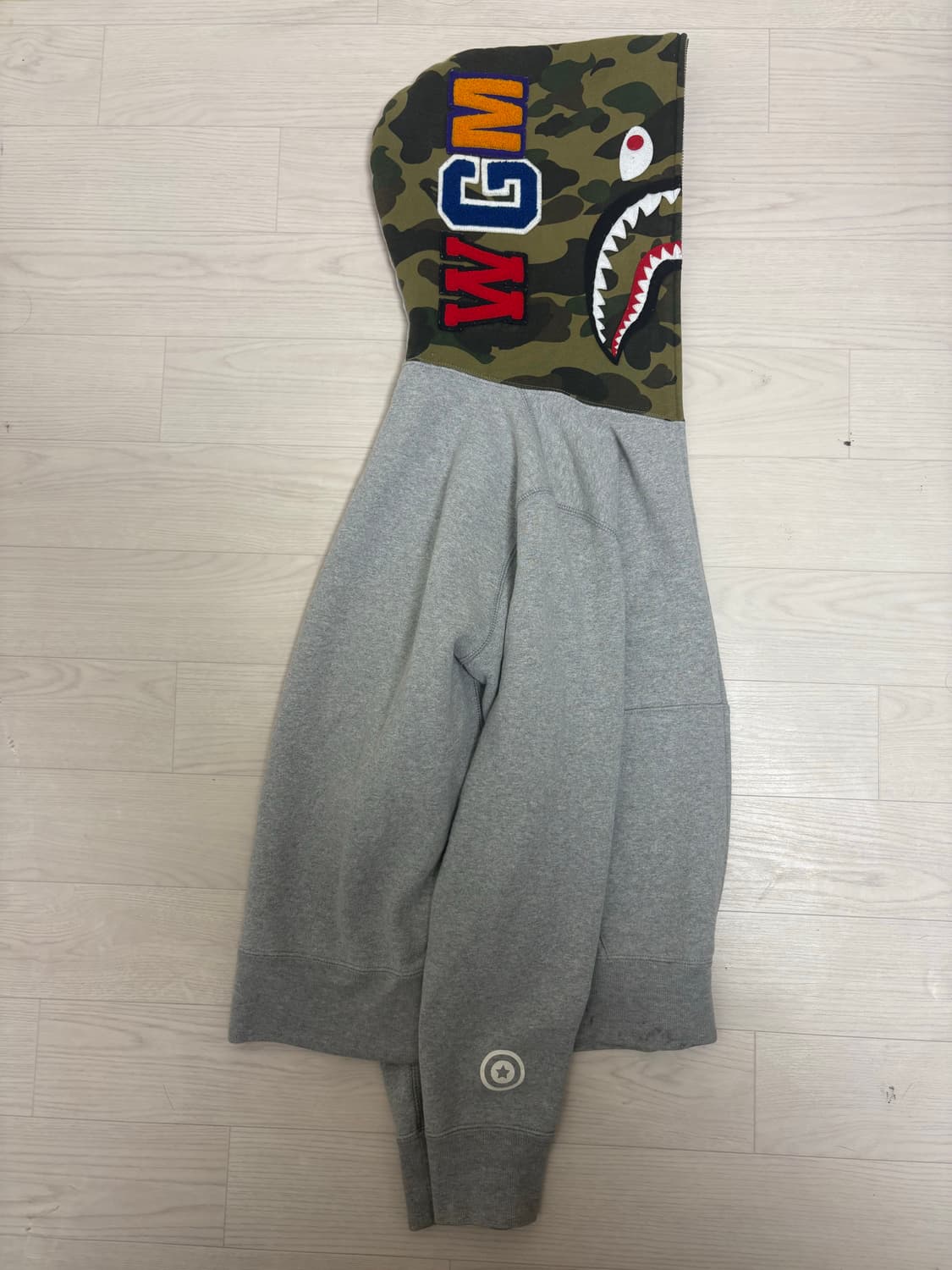 S 베이프 샤크후드 그레이 판매합니다 상품이미지1