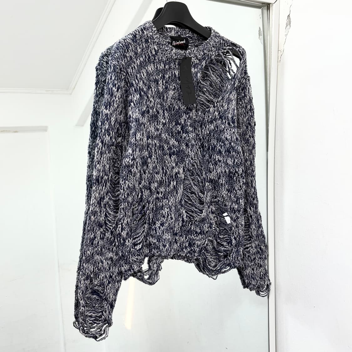 (새상품) 다잉브리드 데미지 니트 상품이미지5