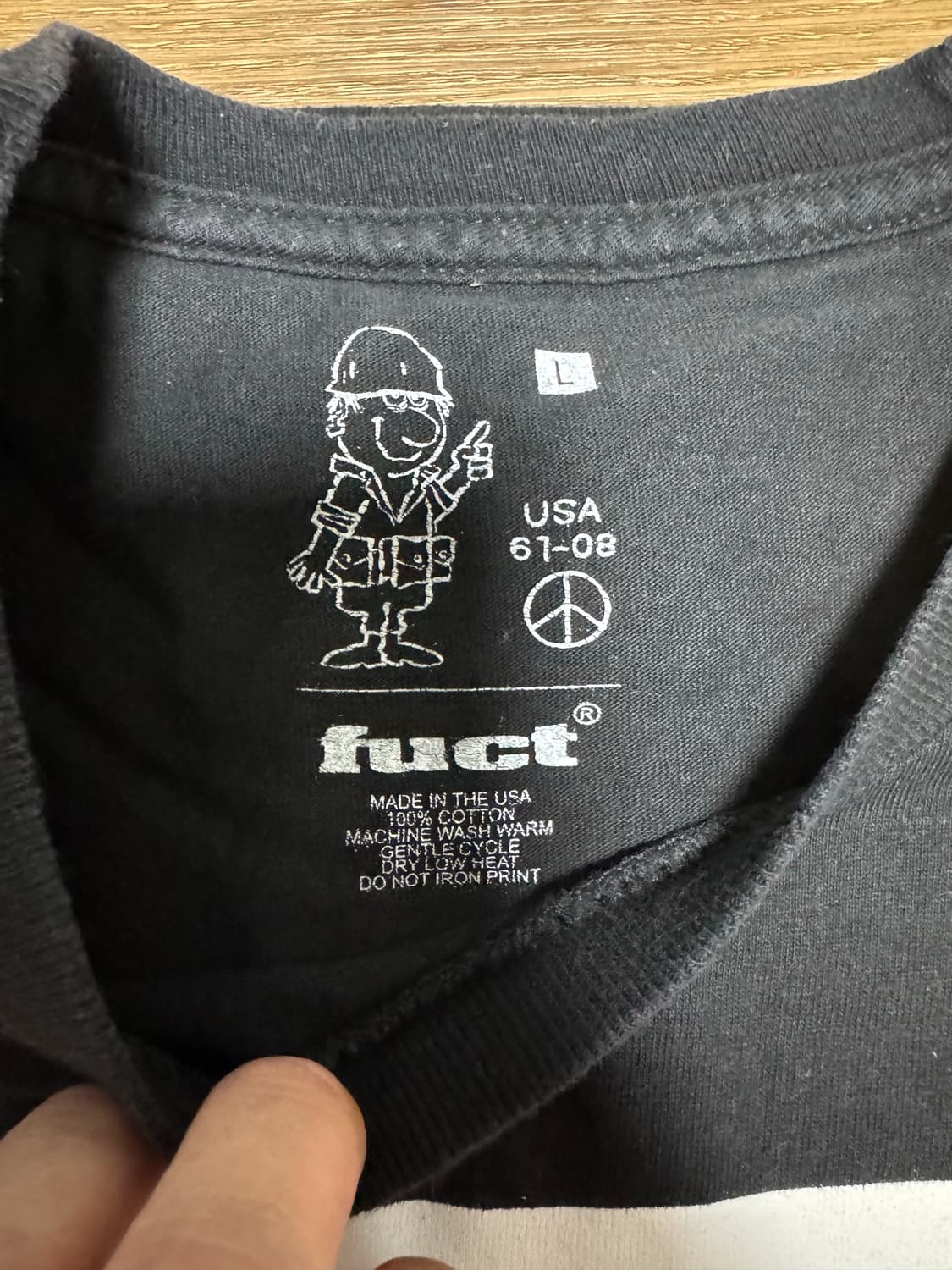 fuct 퍽트 jaws 티셔츠 상품이미지3