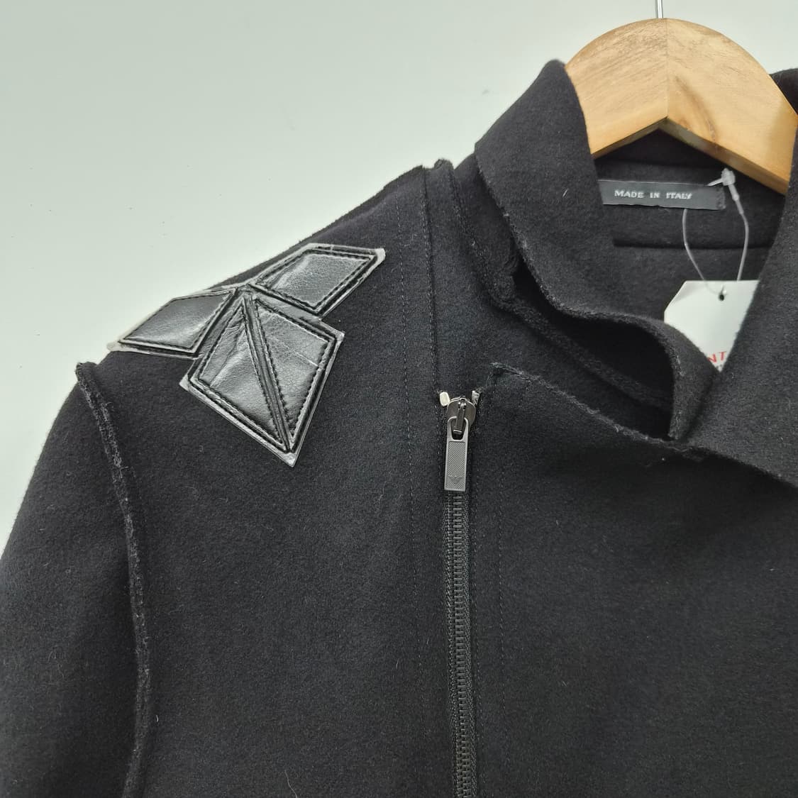 엠포리오 아르마니 숄더 패드 밀라노 스티치 자켓 블랙 남녀공용 M 상품이미지2