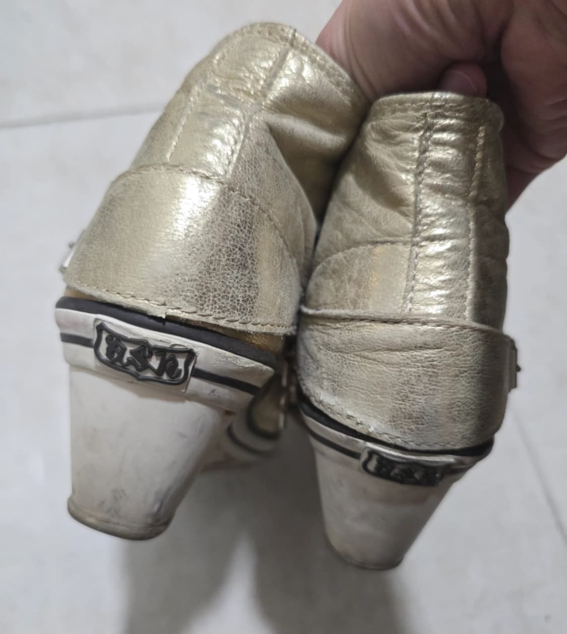 아쉬 웨지힐 스니커즈 골드 메탈 상품이미지4