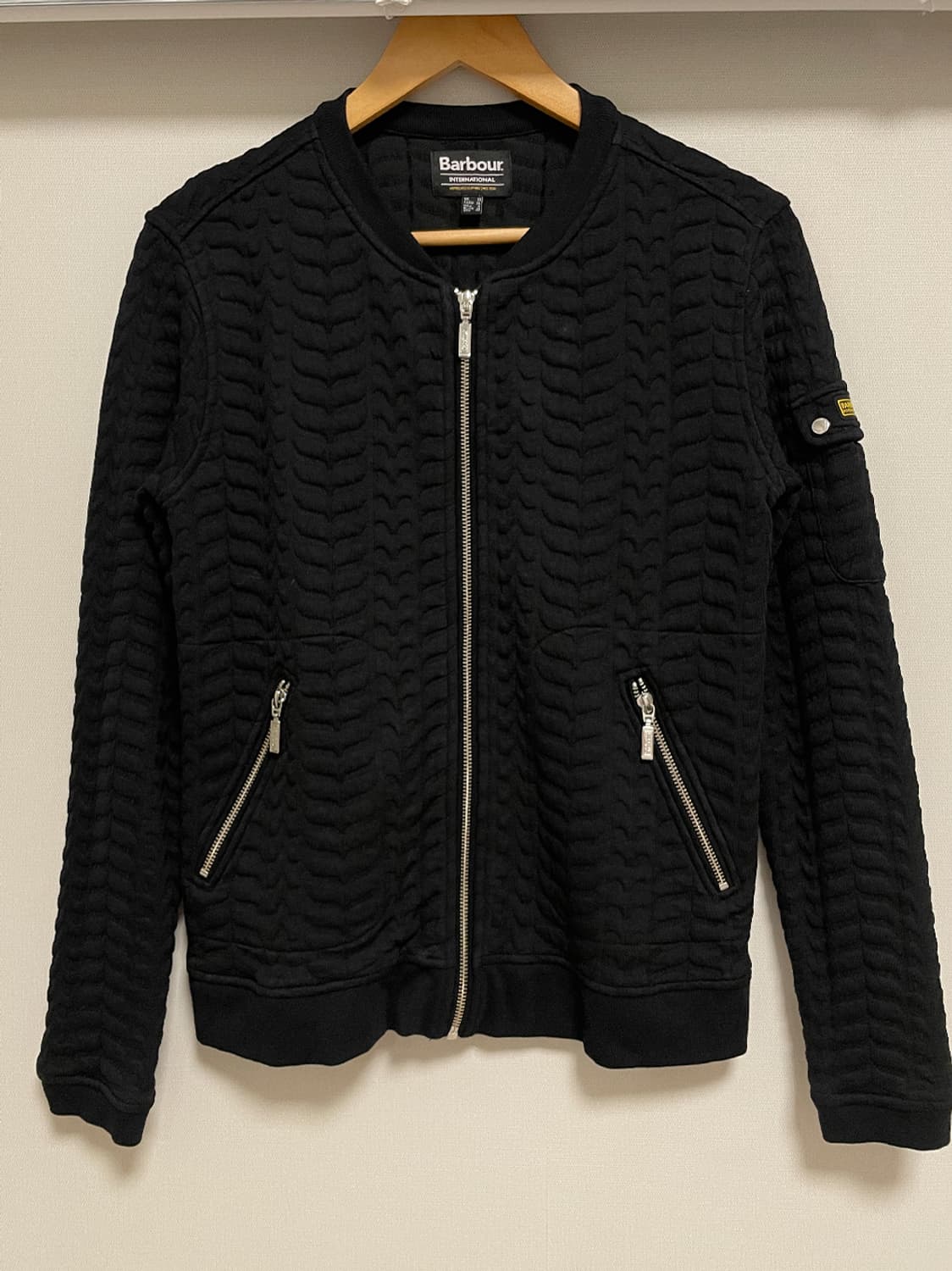 바버 퀼팅 봄버 자켓 상품이미지1