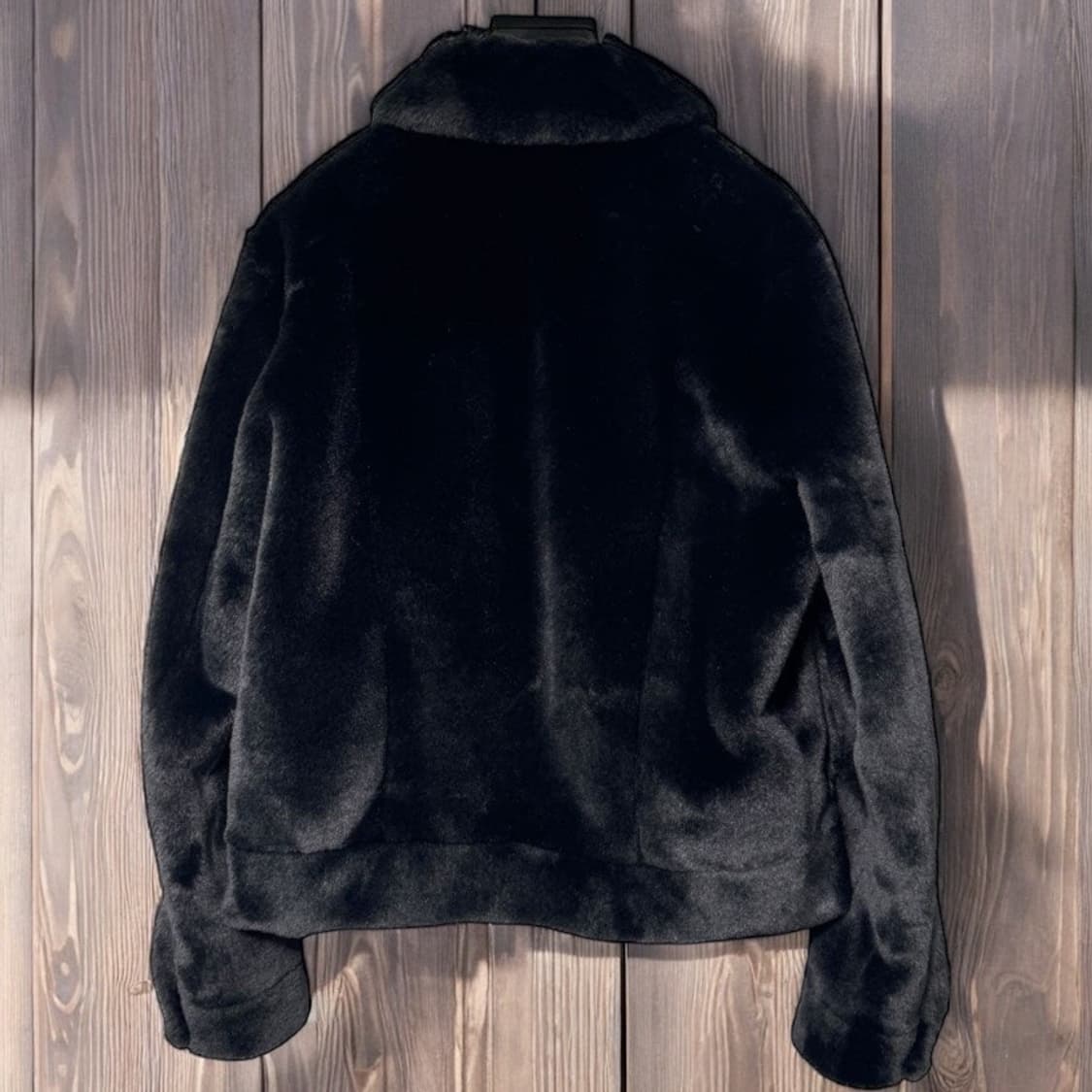 [차은우님 착용] 생로랑 22AW 퍼 트리밍 자켓 상품이미지8