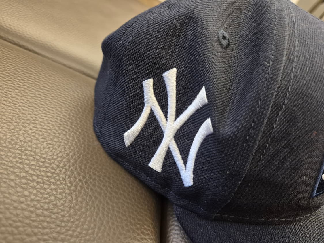 24ss 슈프림x뉴에라 뉴욕양키스 59fifty  상품이미지4