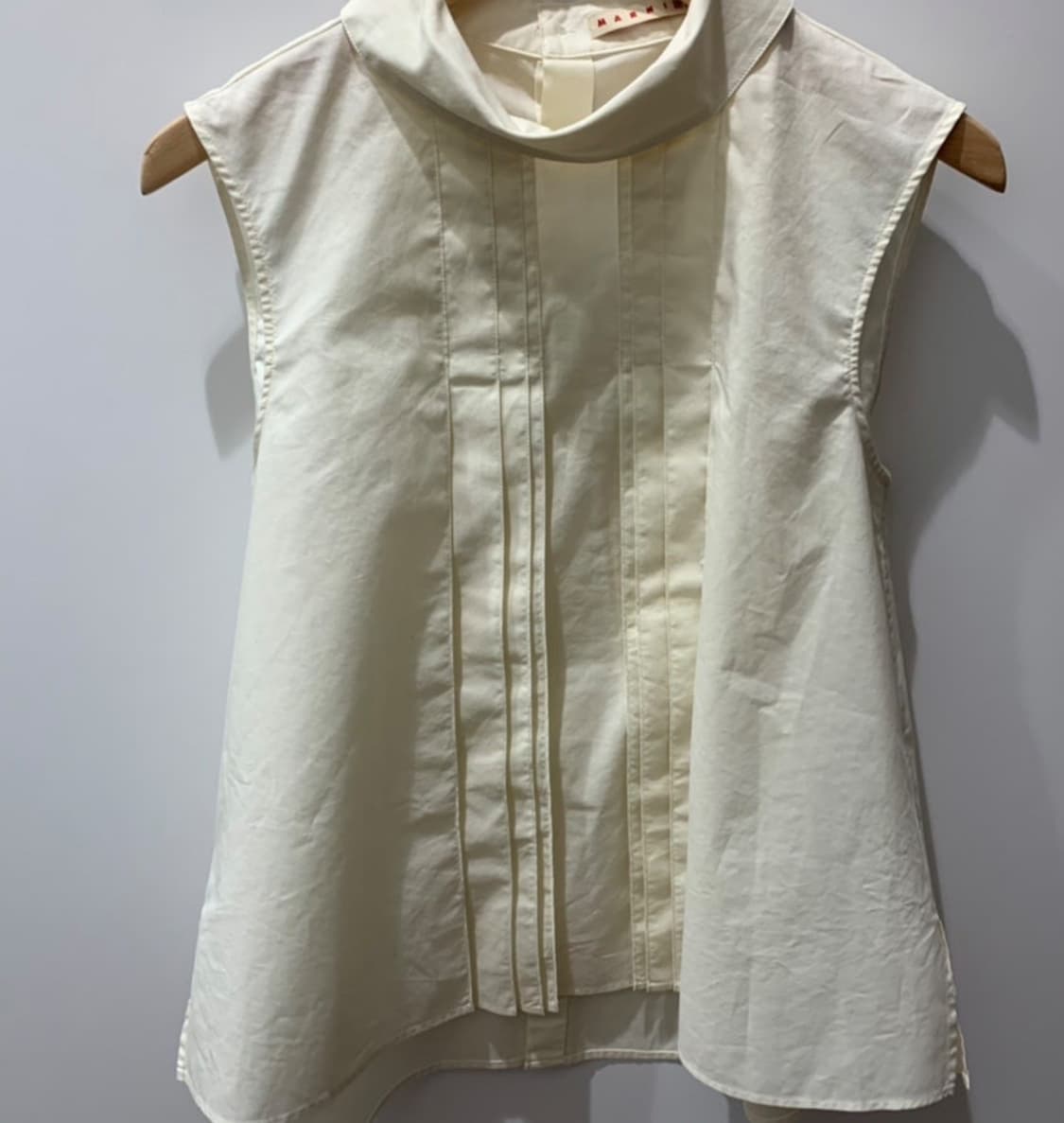 유니클로 x 마르니 플리츠 블라우스 상품이미지1