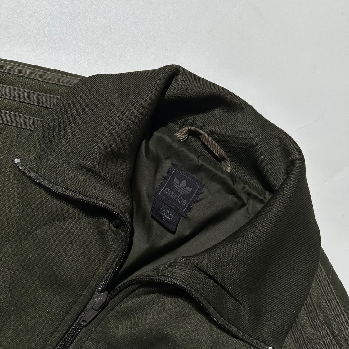 아디다스 퀼팅 트랙탑 자켓 상품이미지4